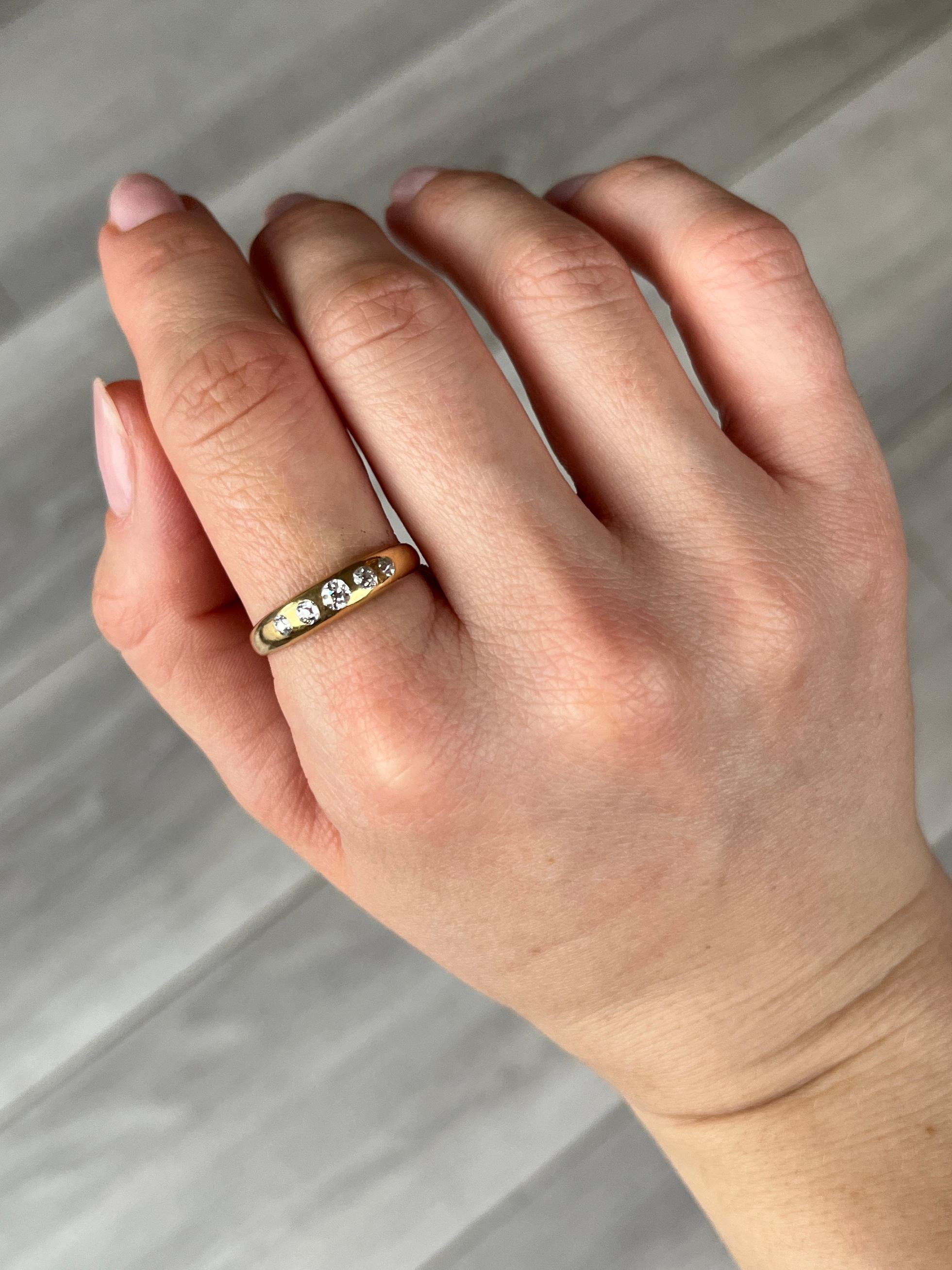 Victorian Edwardian Diamond and 18 Carat Gold Five-Stone Band Ring