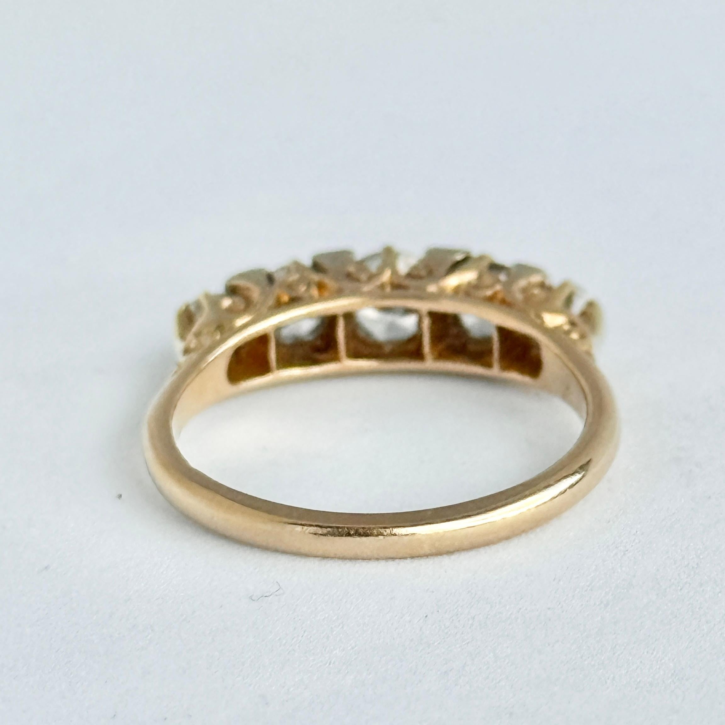 Anello edoardiano con diamante e oro 18 carati a cinque pietre in vendita 1