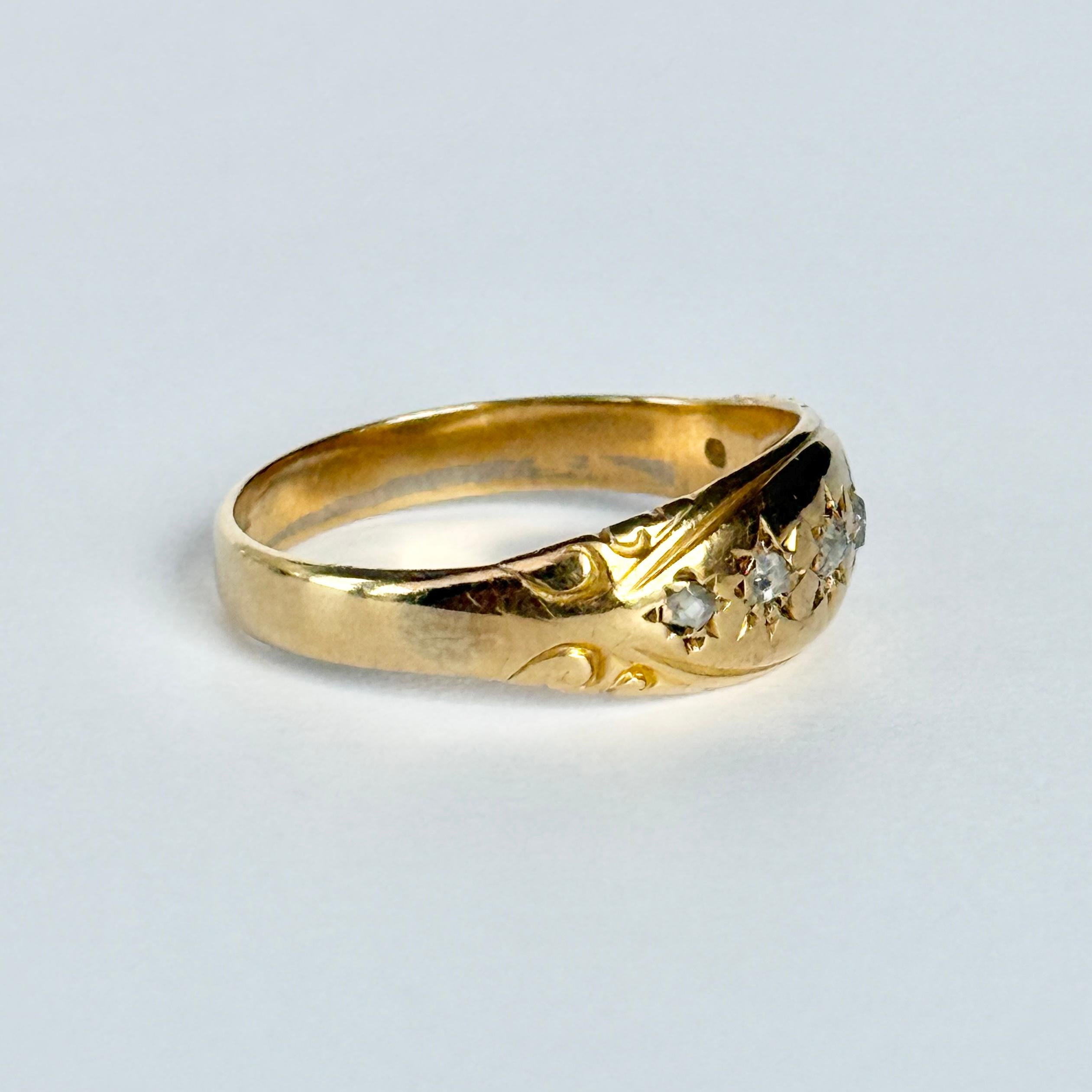 Edwardian Diamond and 18 Carat Gold Five-Stone Star Setting Ring For Sale 1