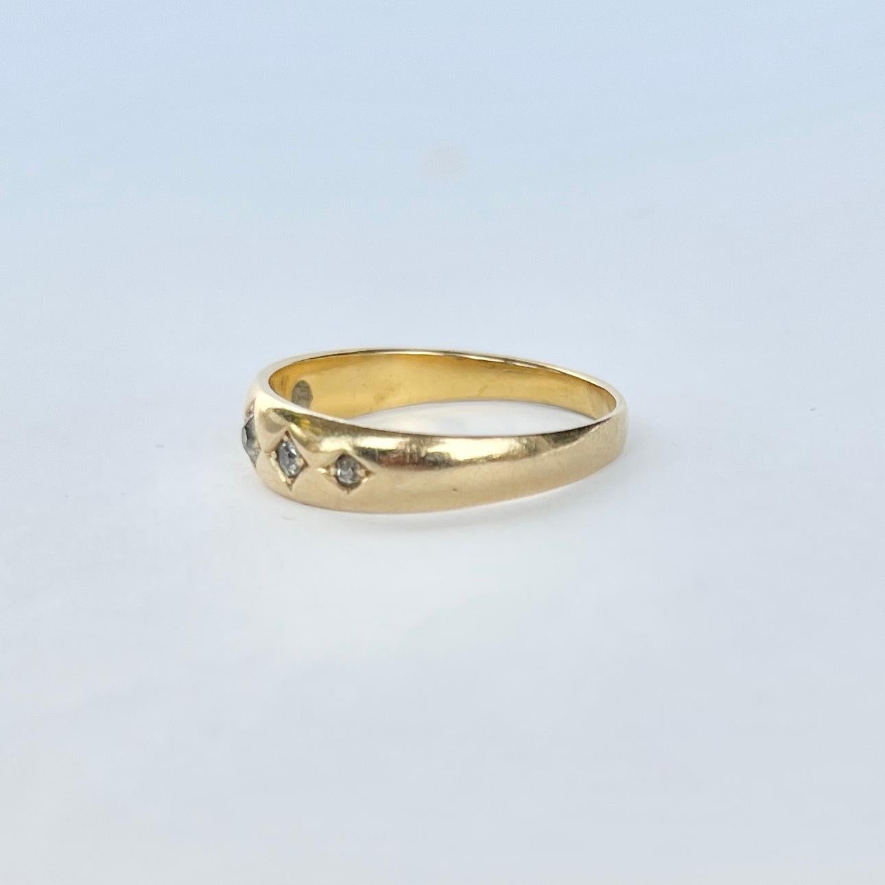Edwardian Diamond and 18 Carat Gold Gypsy Five-Stone Ring For Sale 1