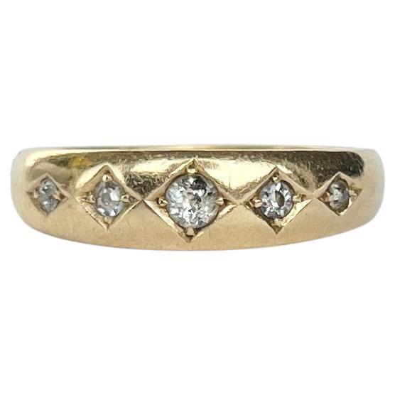 Edwardian Diamond and 18 Carat Gold Gypsy Five-Stone Ring For Sale