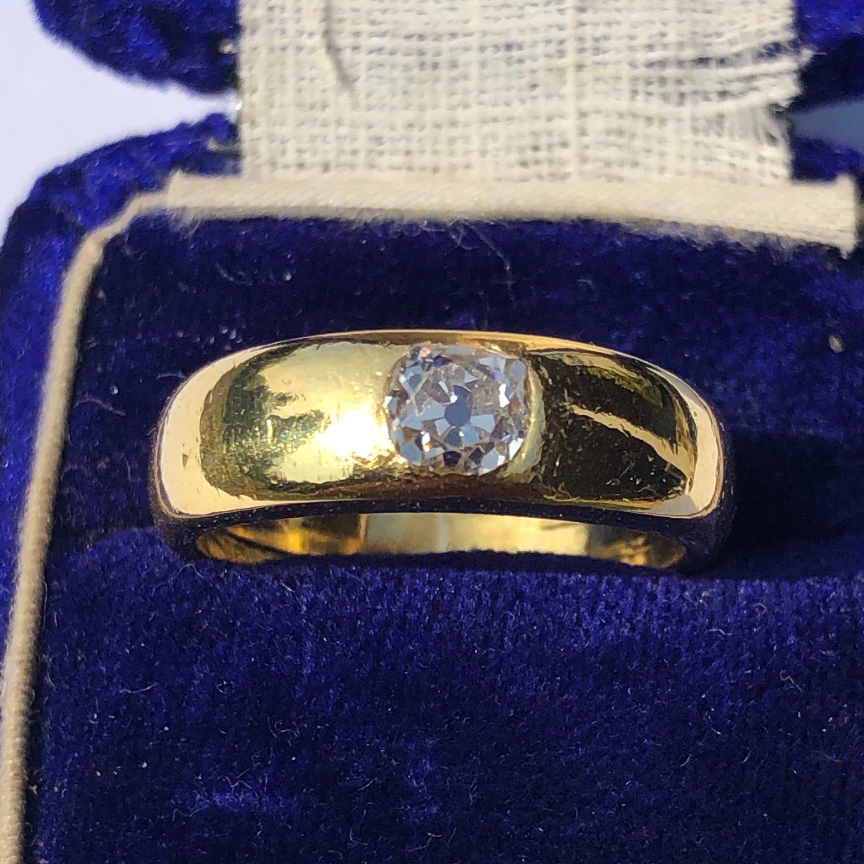 Edwardian Diamond and 18 Carat Gold Gypsy Ring In Good Condition In Chipping Campden, GB