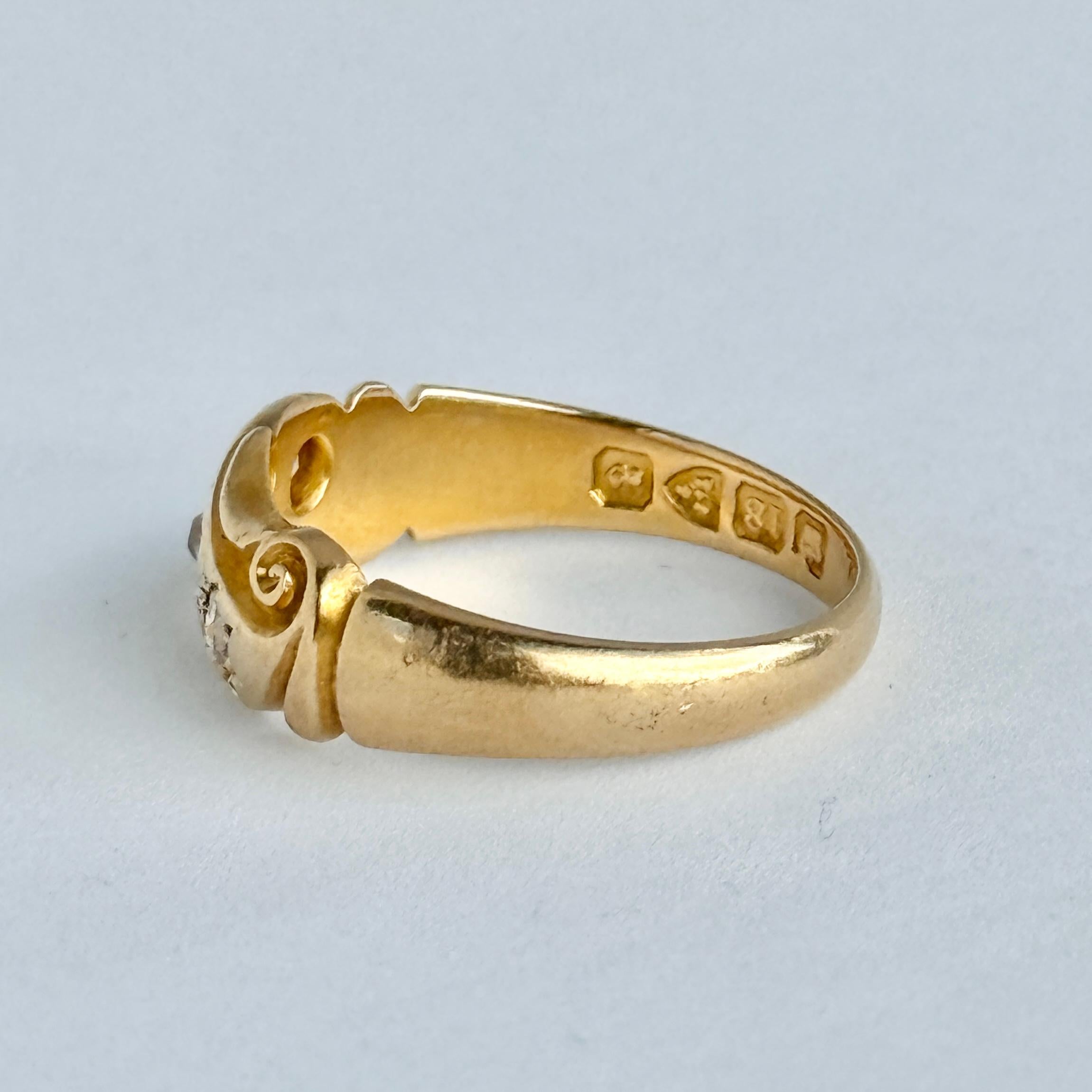 Anello edoardiano con diamante e incastonatura a stella in oro 18 carati In condizioni buone in vendita a Chipping Campden, GB