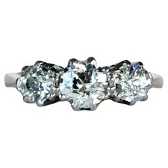 Edwardian Diamond and 18 Carat Gold Three Stone Ring