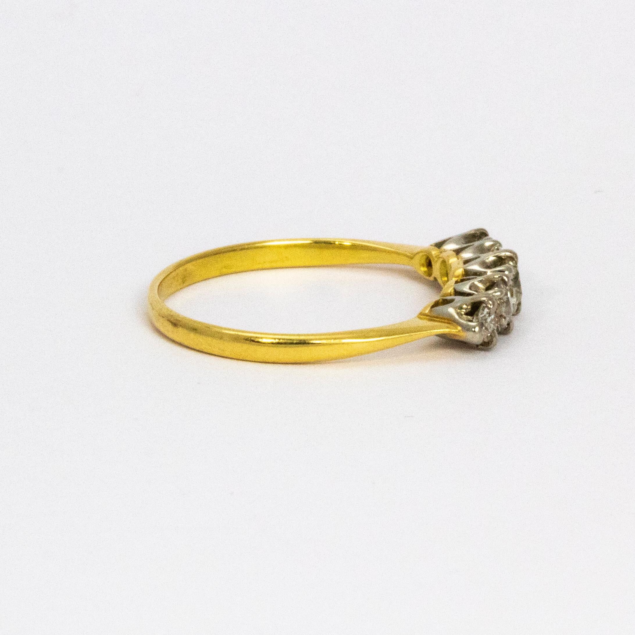 Edwardian Diamond and 18 Carat Gold Five-Stone Ring In Good Condition In Chipping Campden, GB