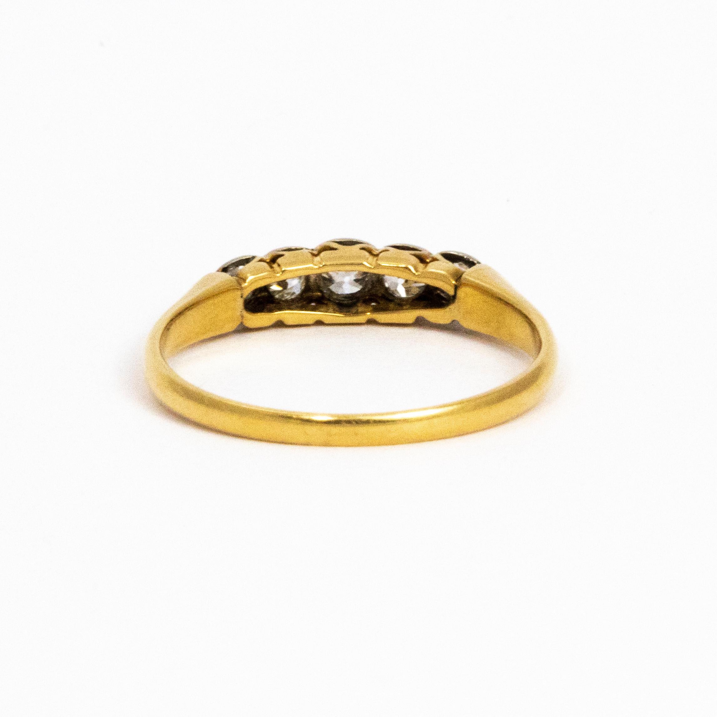 Edwardian 18 Karat Gold Platinum Five-Stone Diamond Ring In Good Condition In Chipping Campden, GB