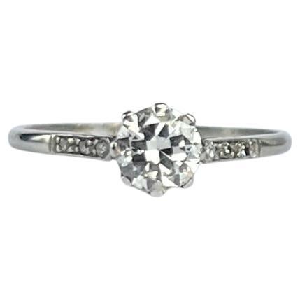 Anillo Eduardiano Solitario de Platino y Diamantes