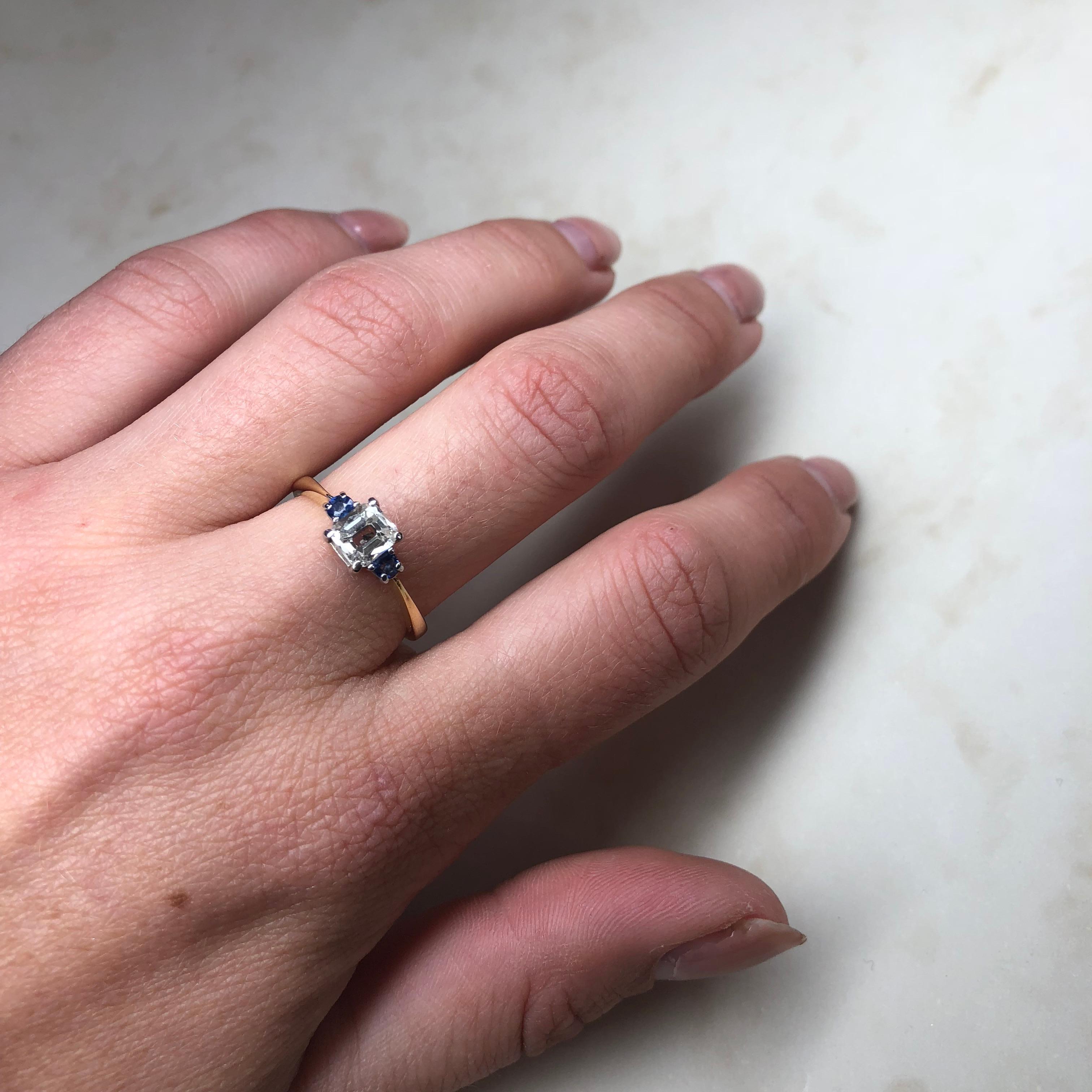 Women's or Men's Edwardian Diamond and Sapphire 18 Carat Gold Three-Stone Ring