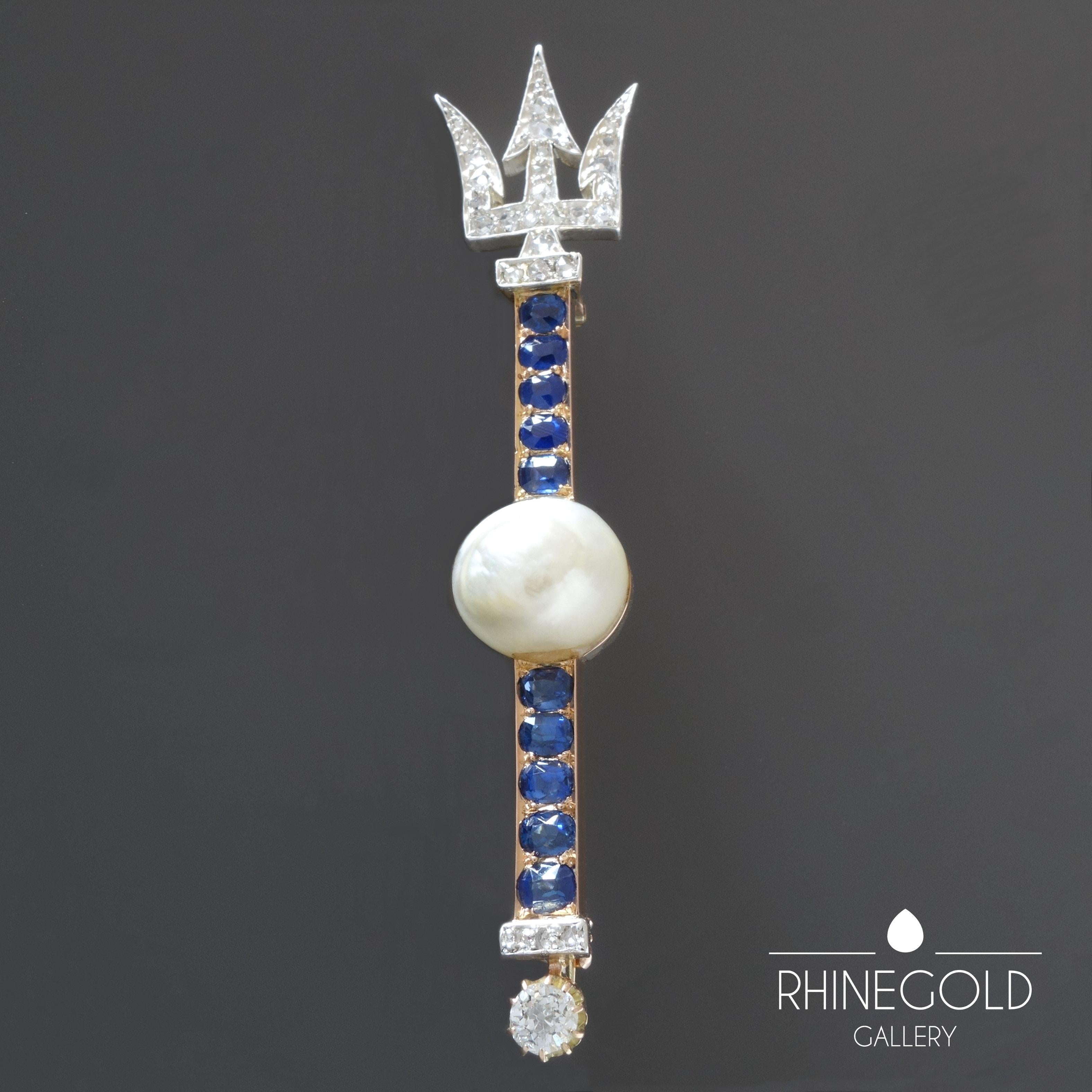 Edwardian Diamond Blue Sapphire Natural Blister Pearl Nautical Trident Brooch In Excellent Condition For Sale In Dusseldorf, NRW
