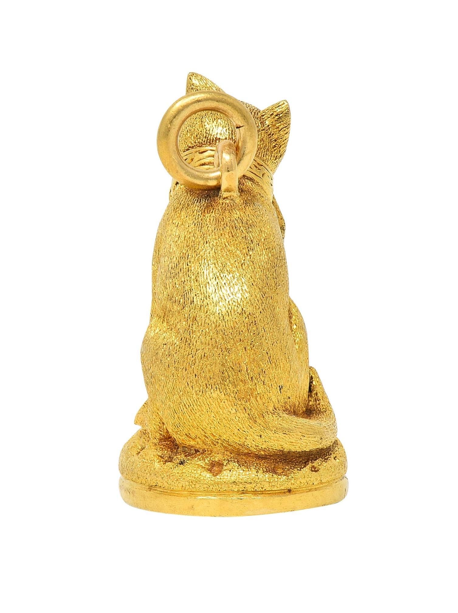 Edwardian Diamond Chalcedony 18 Karat Gold Antique Cat Intaglio Fob Pendant 2