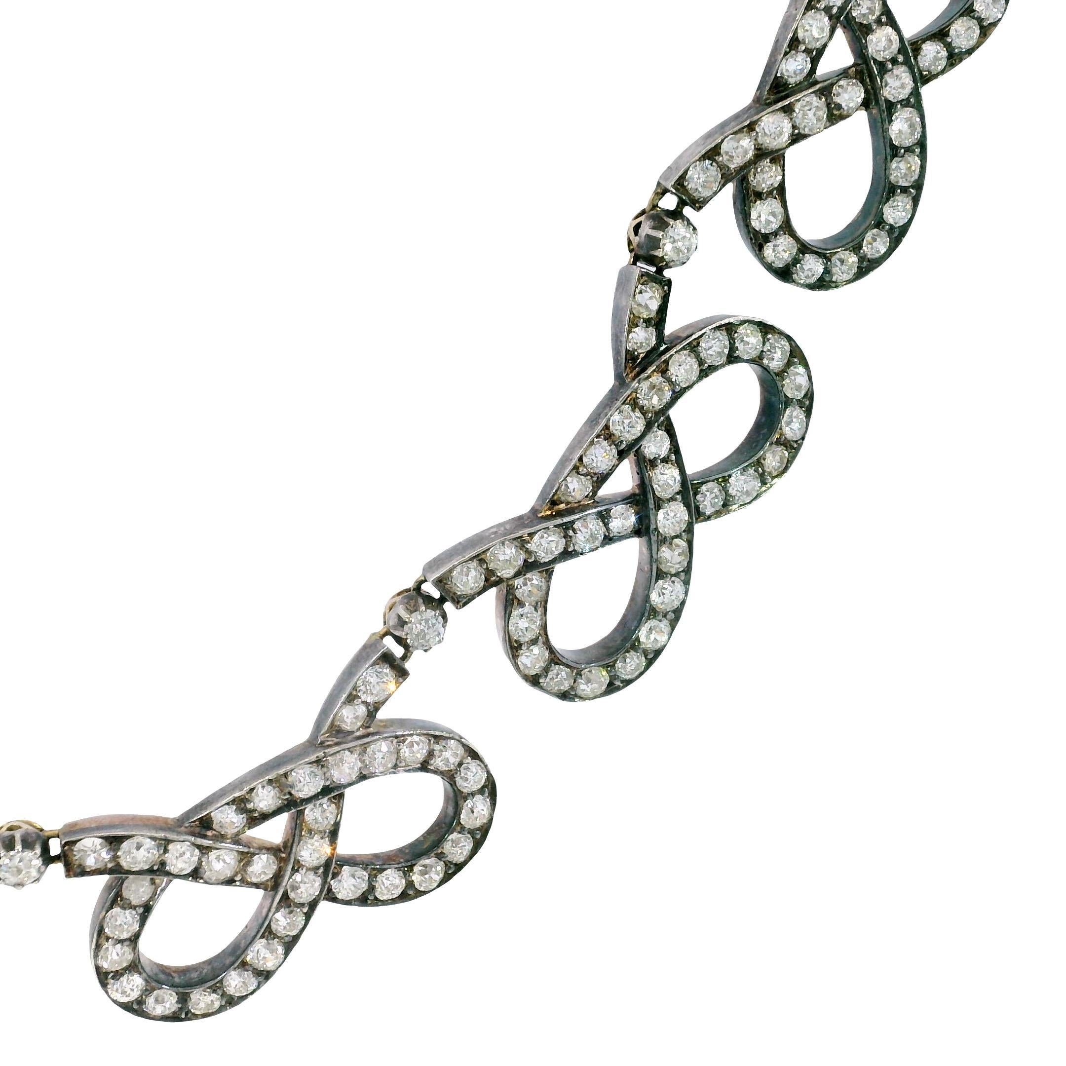Edwardian Diamond Choker Necklace Silver Topped Gold Infinity Link ~31.9ctw In Excellent Condition For Sale In Fairfield, CT