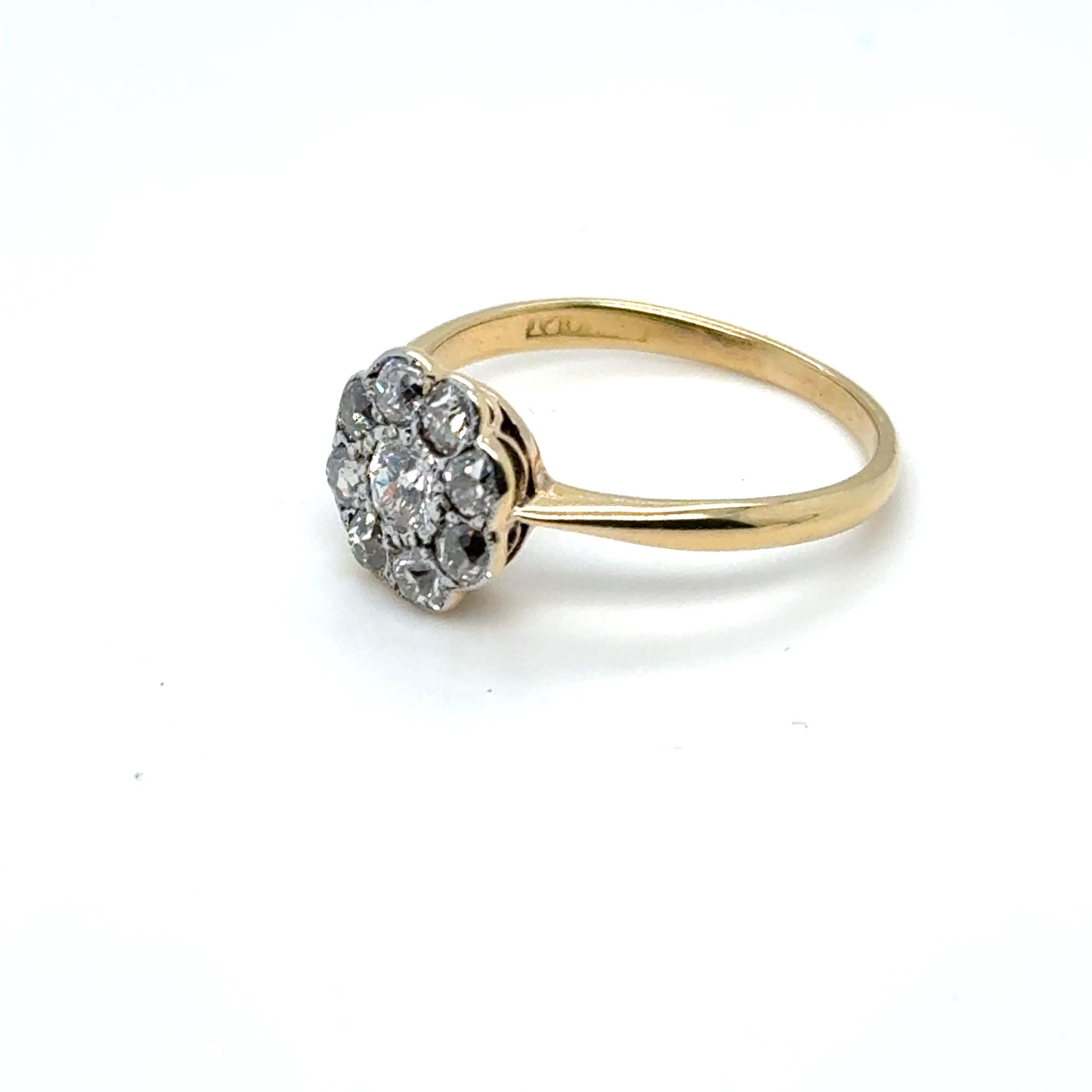 Bague grappe édouardienne marguerite en or jaune 18 carats et platine, circa 1920 Pour femmes en vente