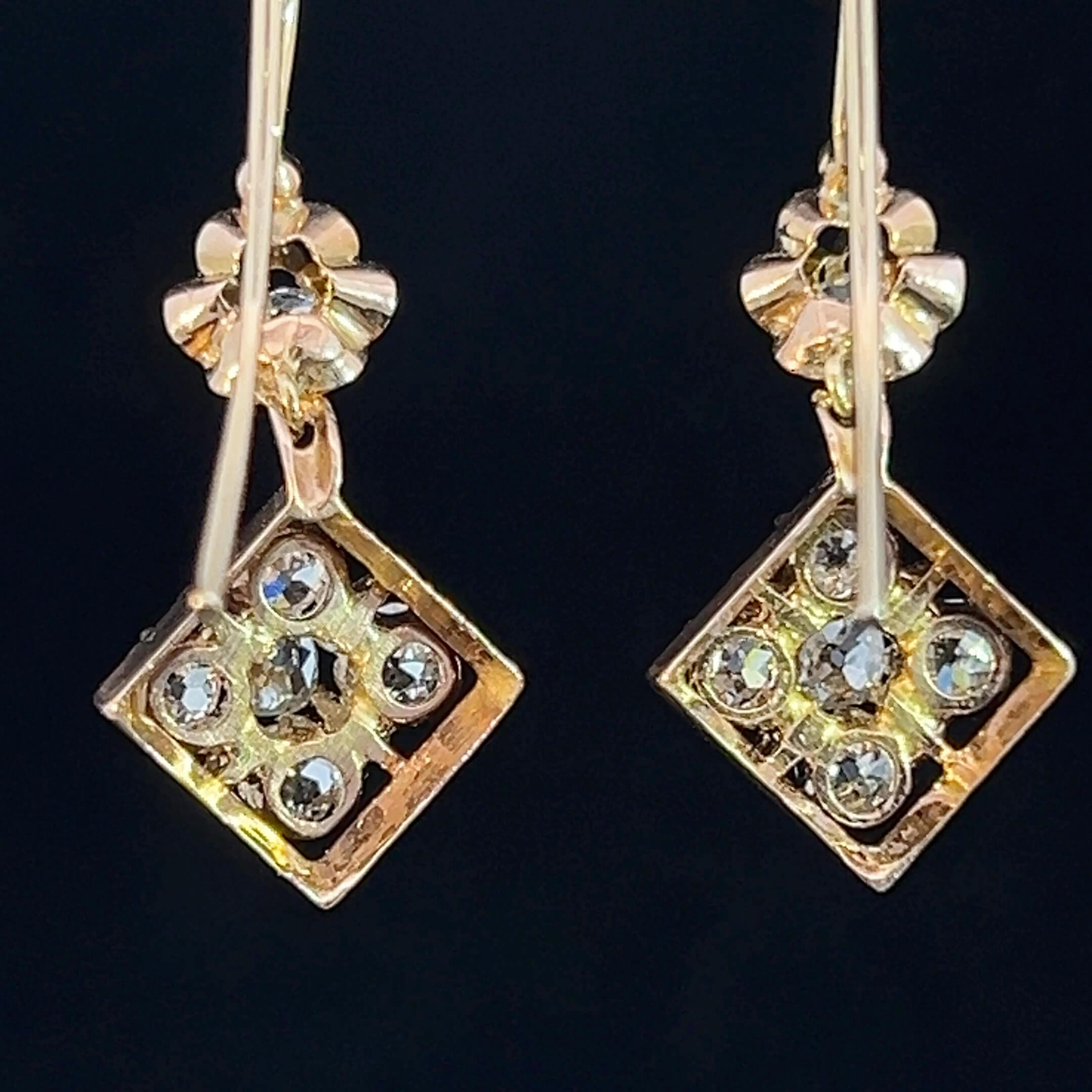 Boucles d'oreilles pendantes édouardiennes en diamant Circa 1900-10 Unisexe en vente