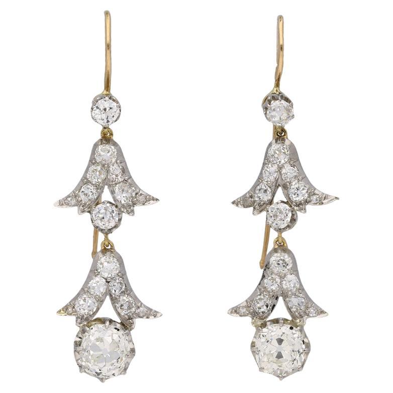 Edwardian diamond drop earrings, circa 1910. For Sale