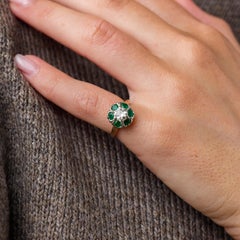 Edwardian diamond emerald 18k yellow gold cluster ring