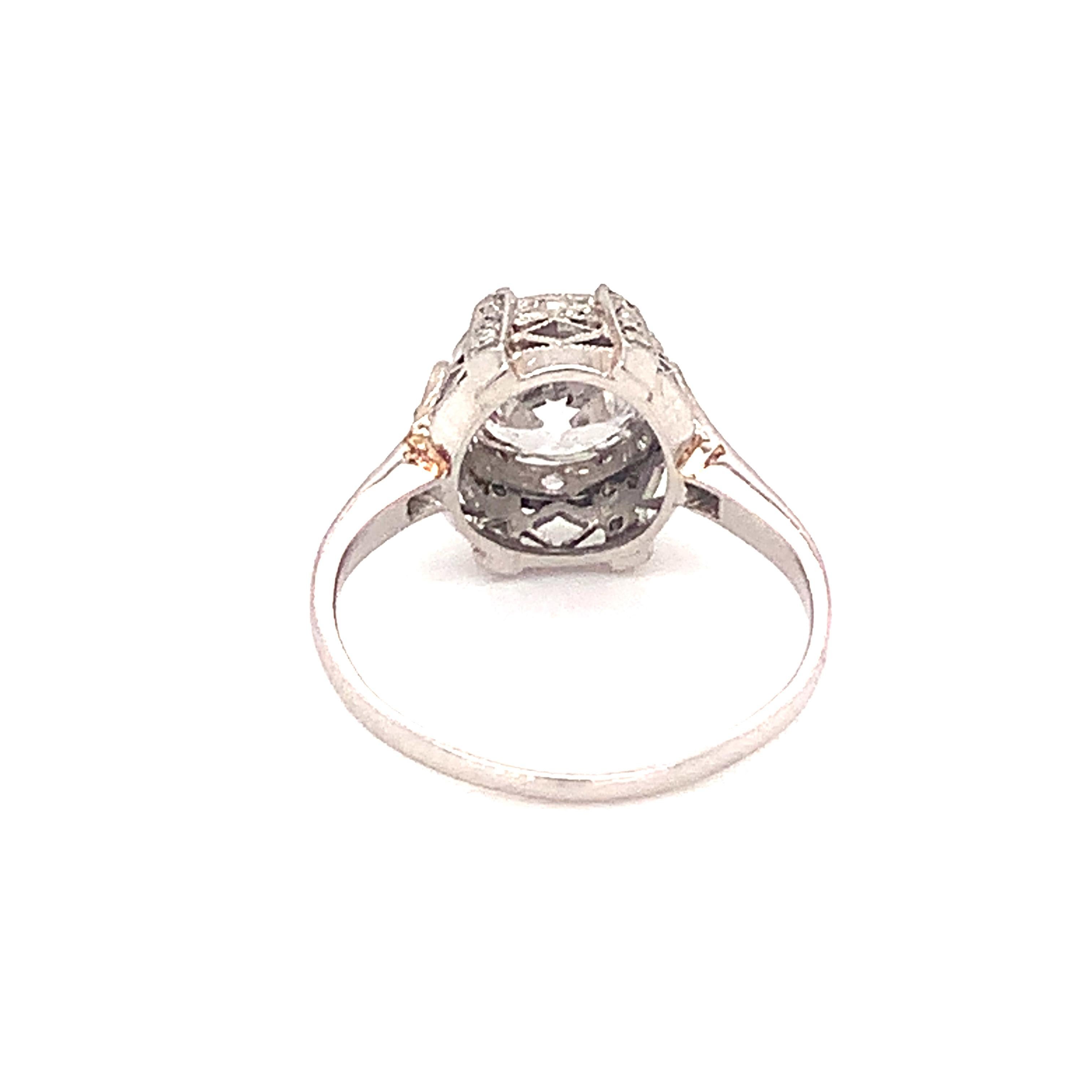Women's Edwardian Diamond Engagement Ring in Platinum, circa 1910 For Sale