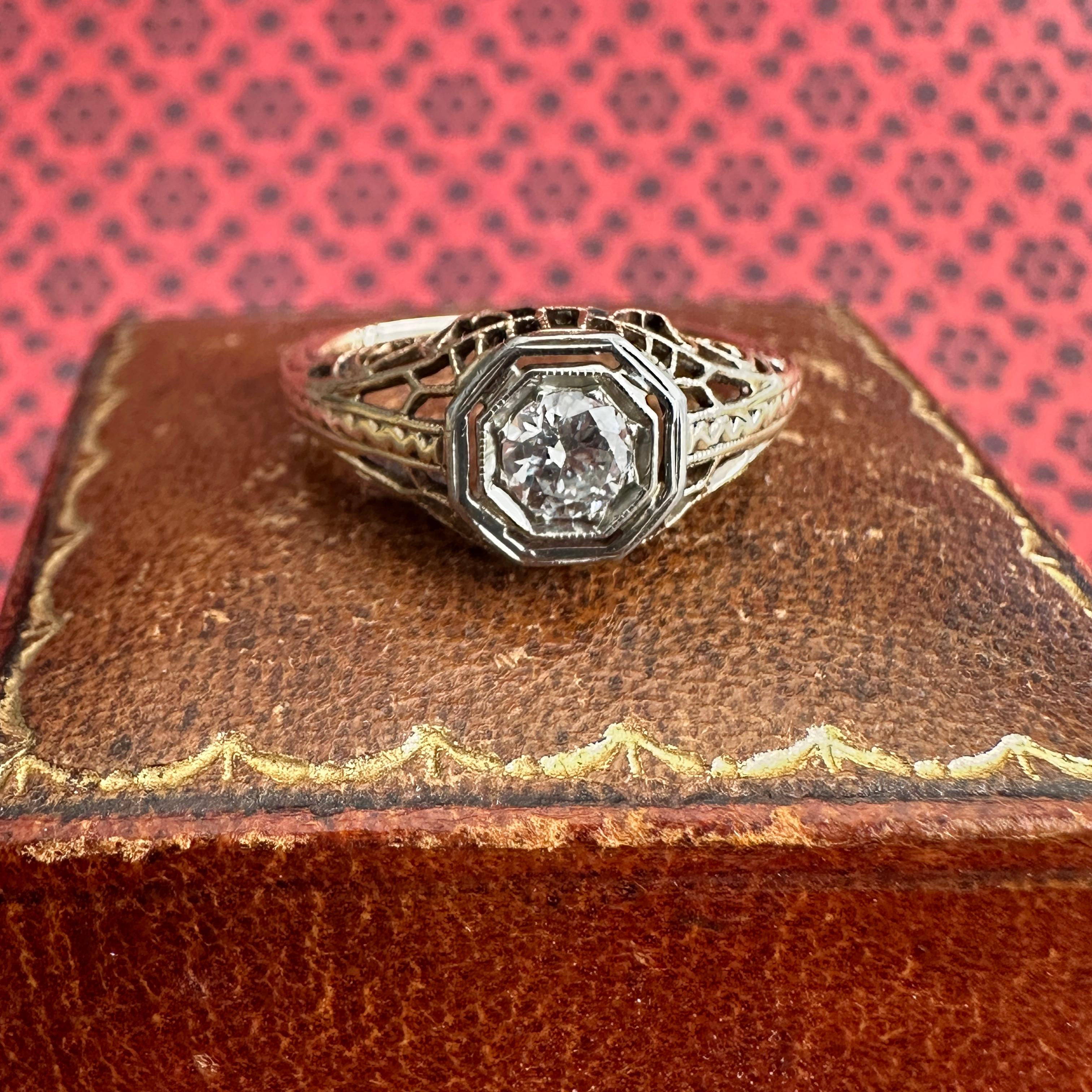 Edwardian Diamond Filigree 14K Yellow Gold Engagement Ring 4