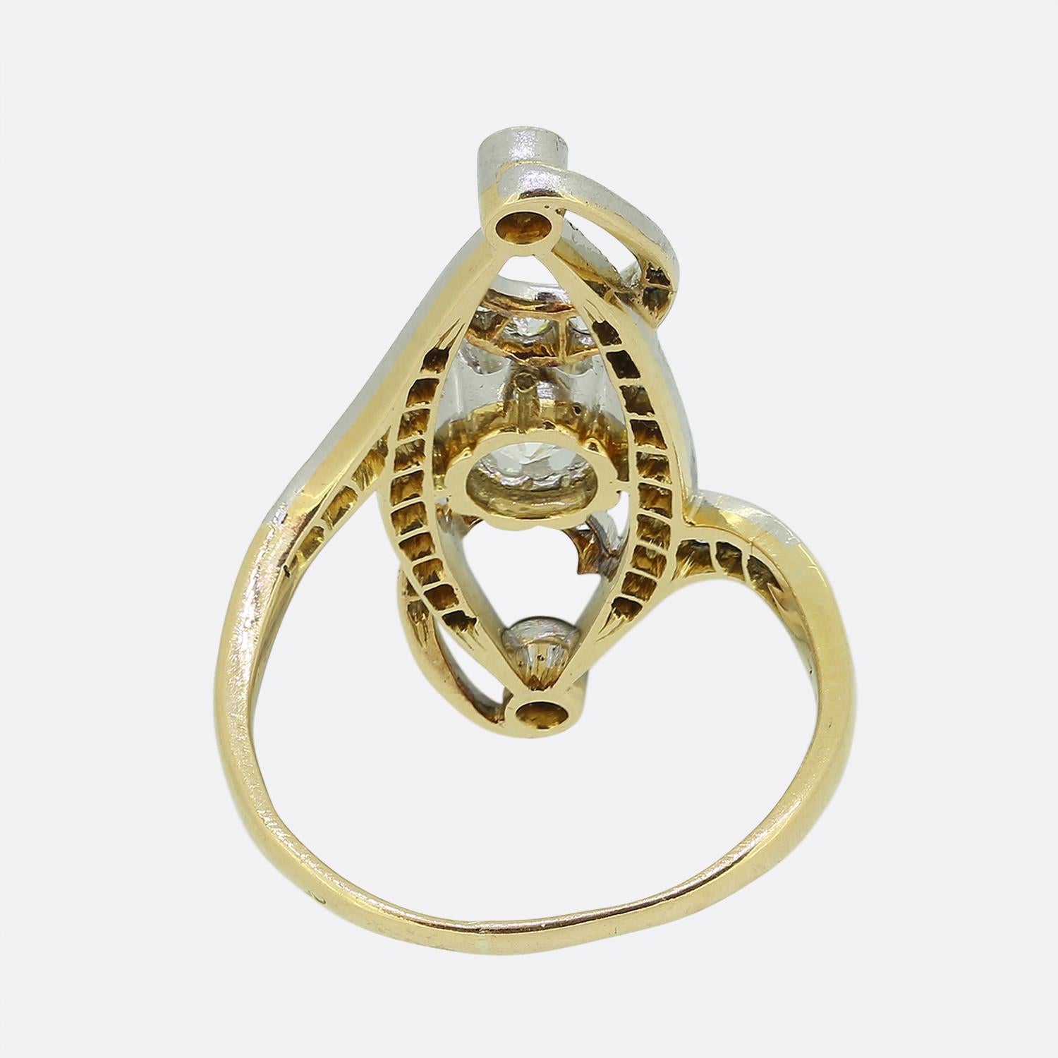 Navette-Ring mit edwardianischem Diamant (Alteuropäischer Brillantschliff) im Angebot