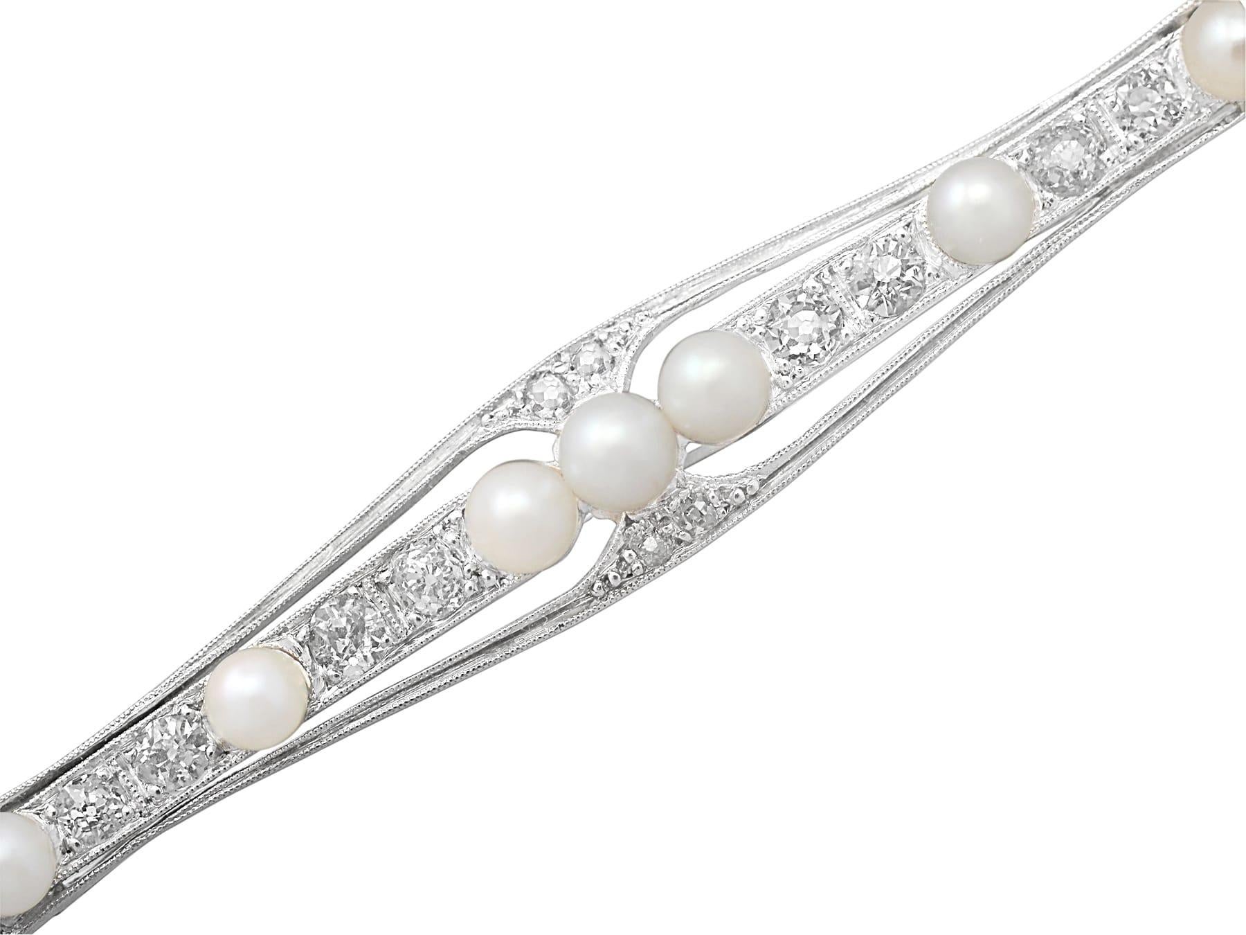 Edwardian Diamond Pearl Platinum Brooch In Excellent Condition For Sale In Jesmond, Newcastle Upon Tyne