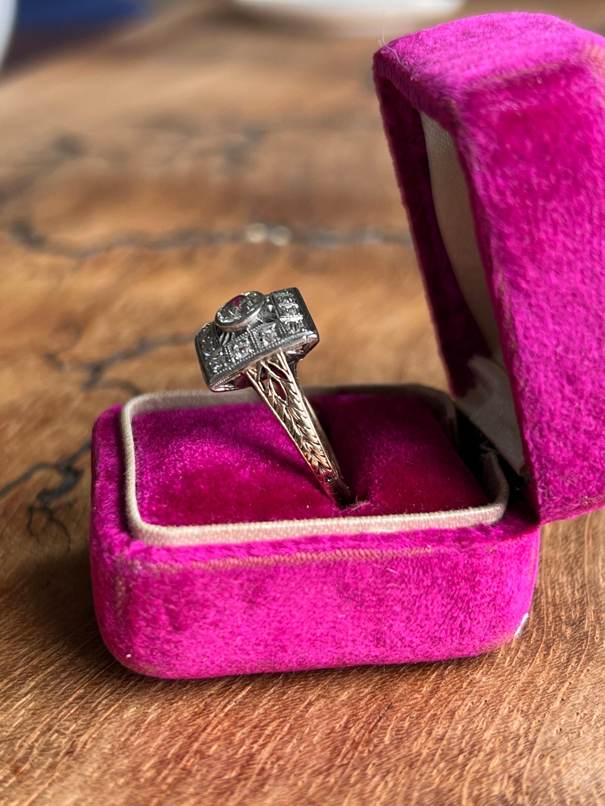 Edwardianischer Diamant-Verlobungsring aus Platin und Gelbgold 1