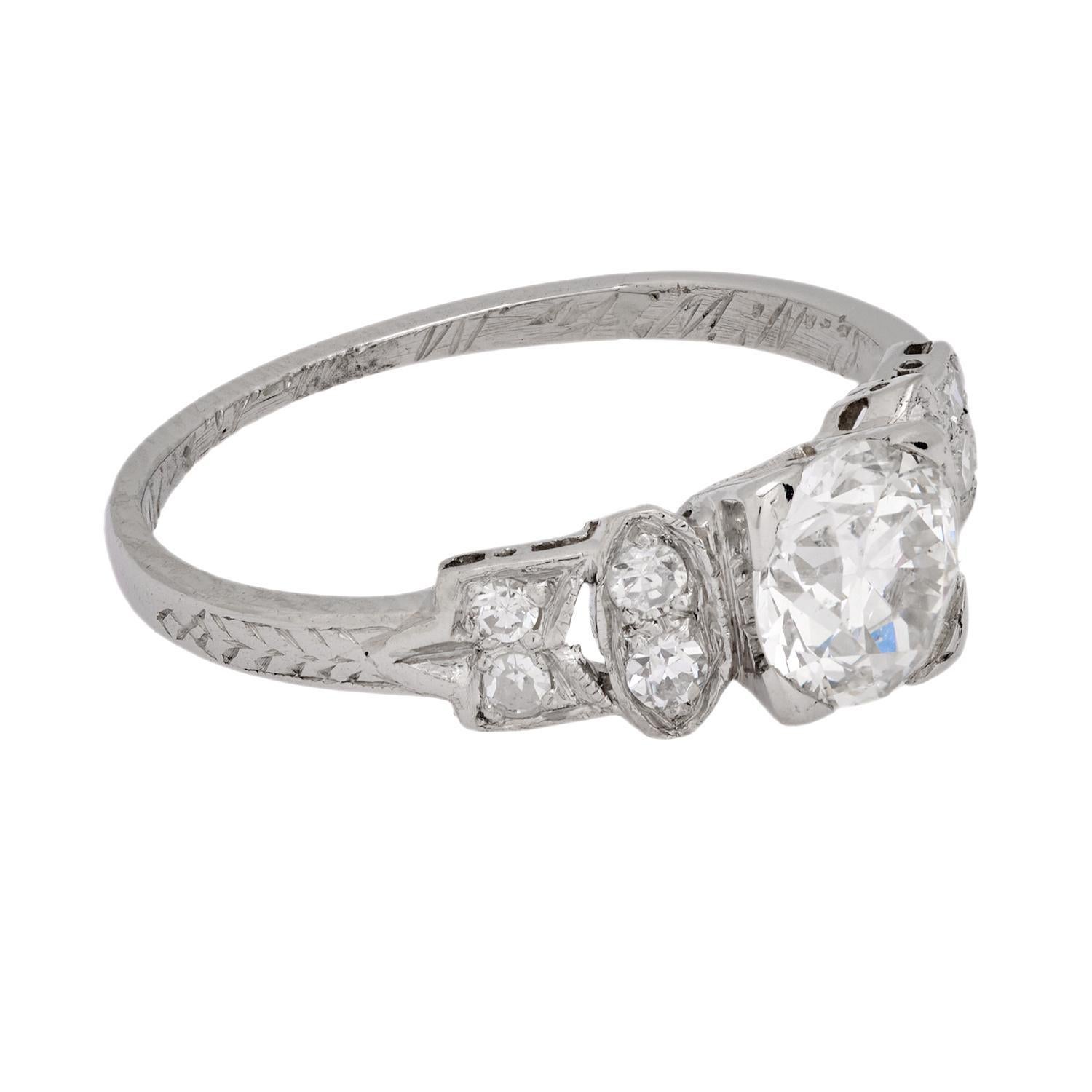 Anello di fidanzamento edoardiano in platino con diamante In condizioni buone in vendita a Beverly Hills, CA