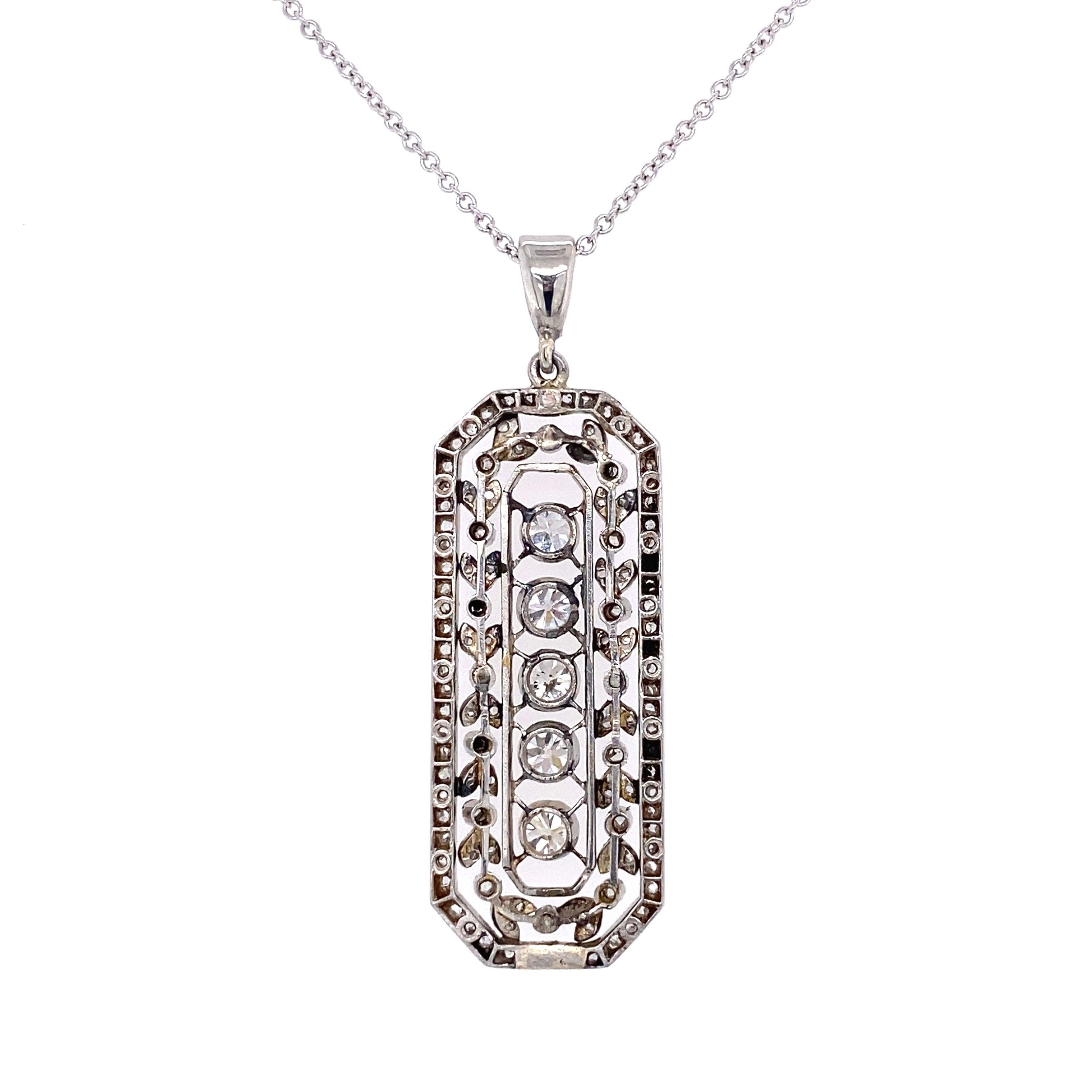 Edwardian Diamond Platinum Pendant Necklace Estate Fine Jewelry In Excellent Condition For Sale In Montreal, QC