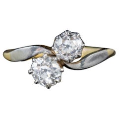 Edwardian Diamond Ring 1.04 Carat Diamond 18 Carat Gold Platinum, circa 1915