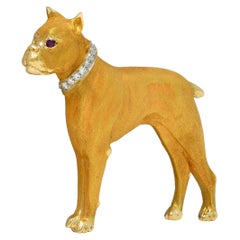 Spilla antica per cane boxer in oro giallo 14 carati con diamante e rubino di epoca edoardiana