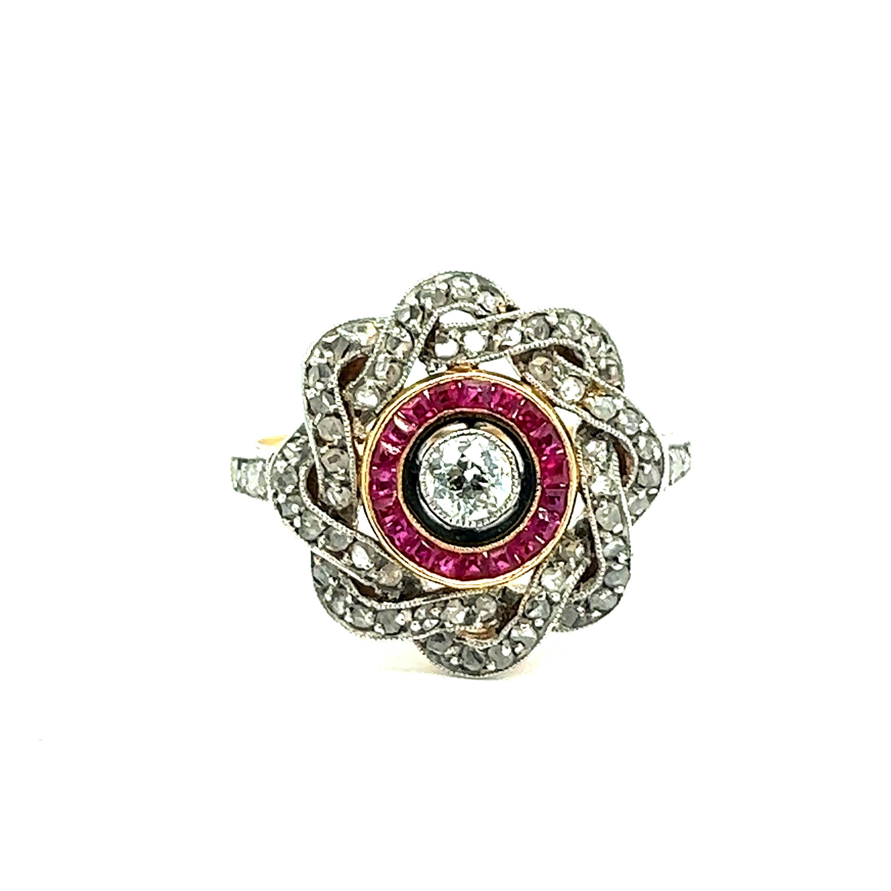 Edwardian Diamond Ruby Platinum Ring In Good Condition For Sale In New York, NY