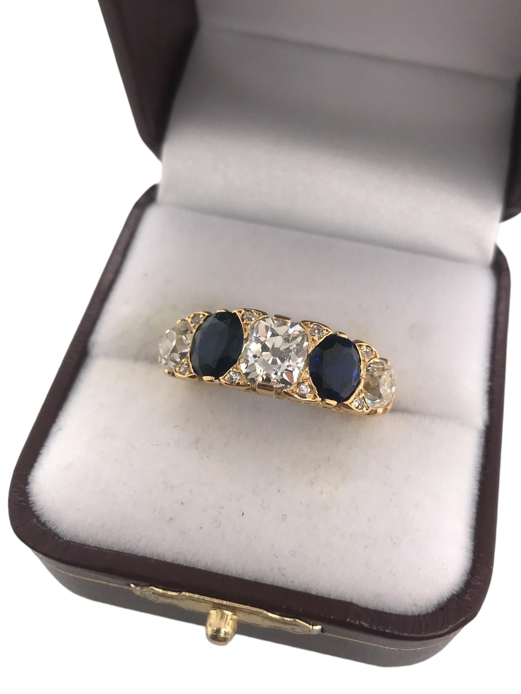 Edwardianischer Diamant & Saphir 5 Stone Ring im Angebot 5