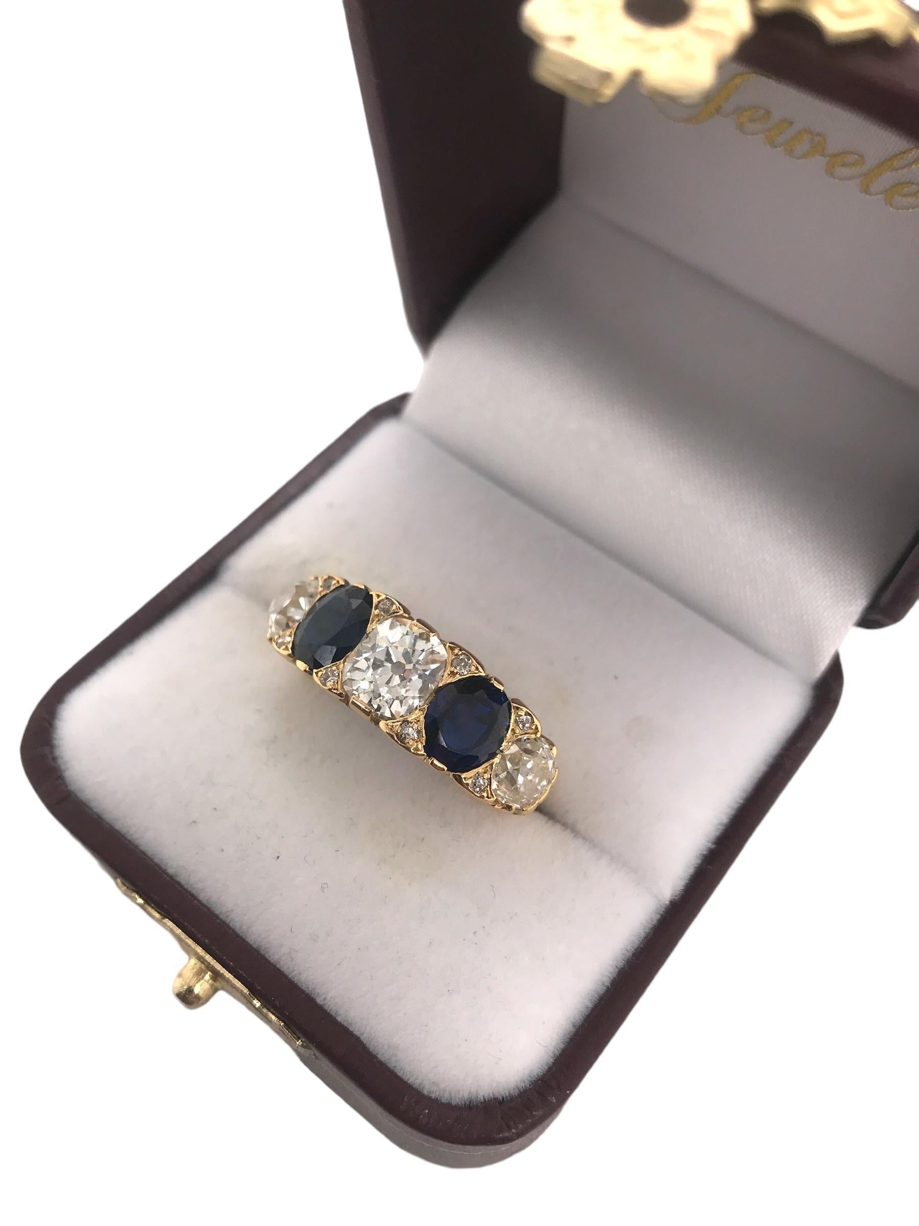 Edwardianischer Diamant & Saphir 5 Stone Ring im Angebot 6