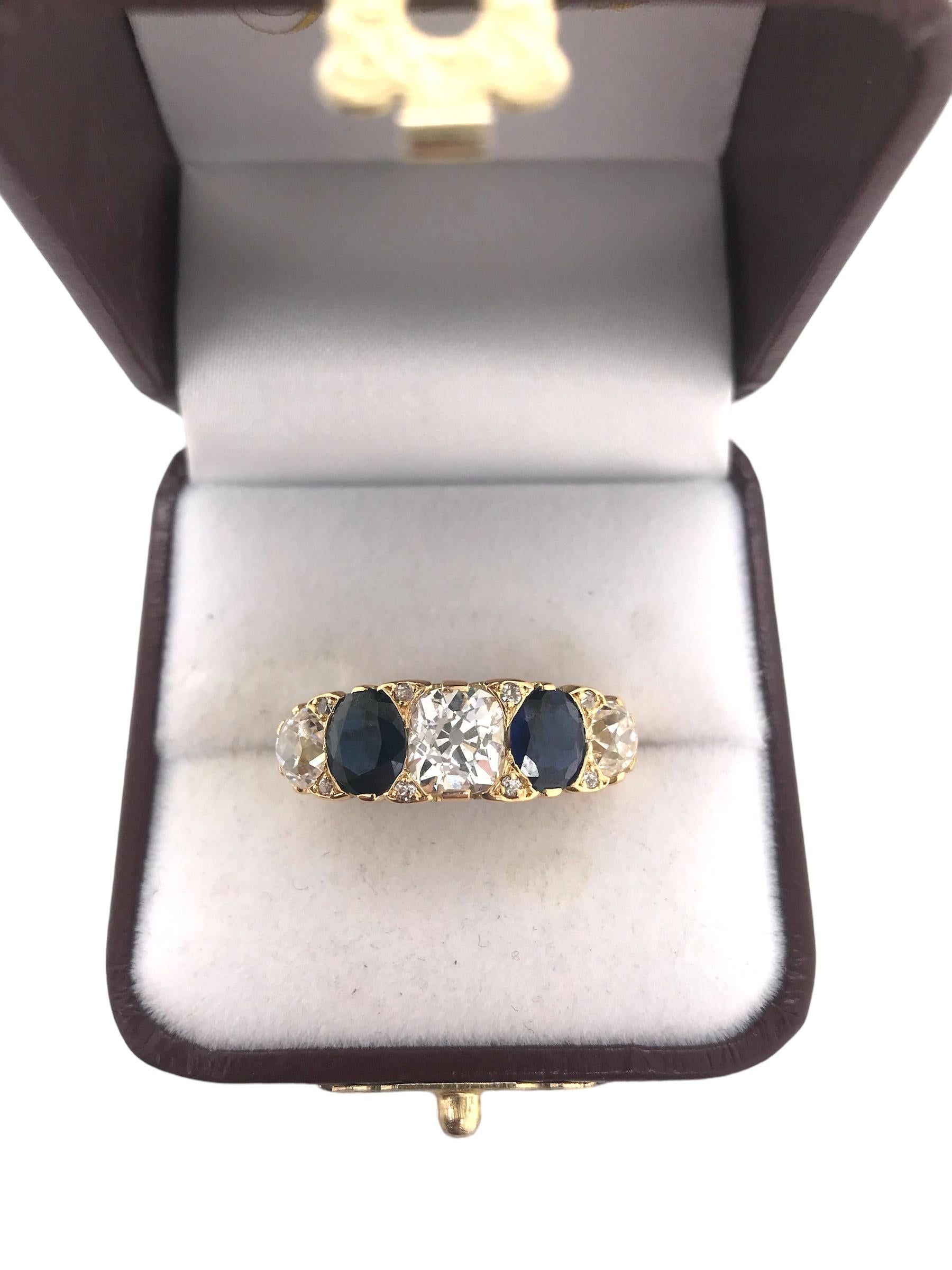 Edwardianischer Diamant & Saphir 5 Stone Ring im Angebot 8