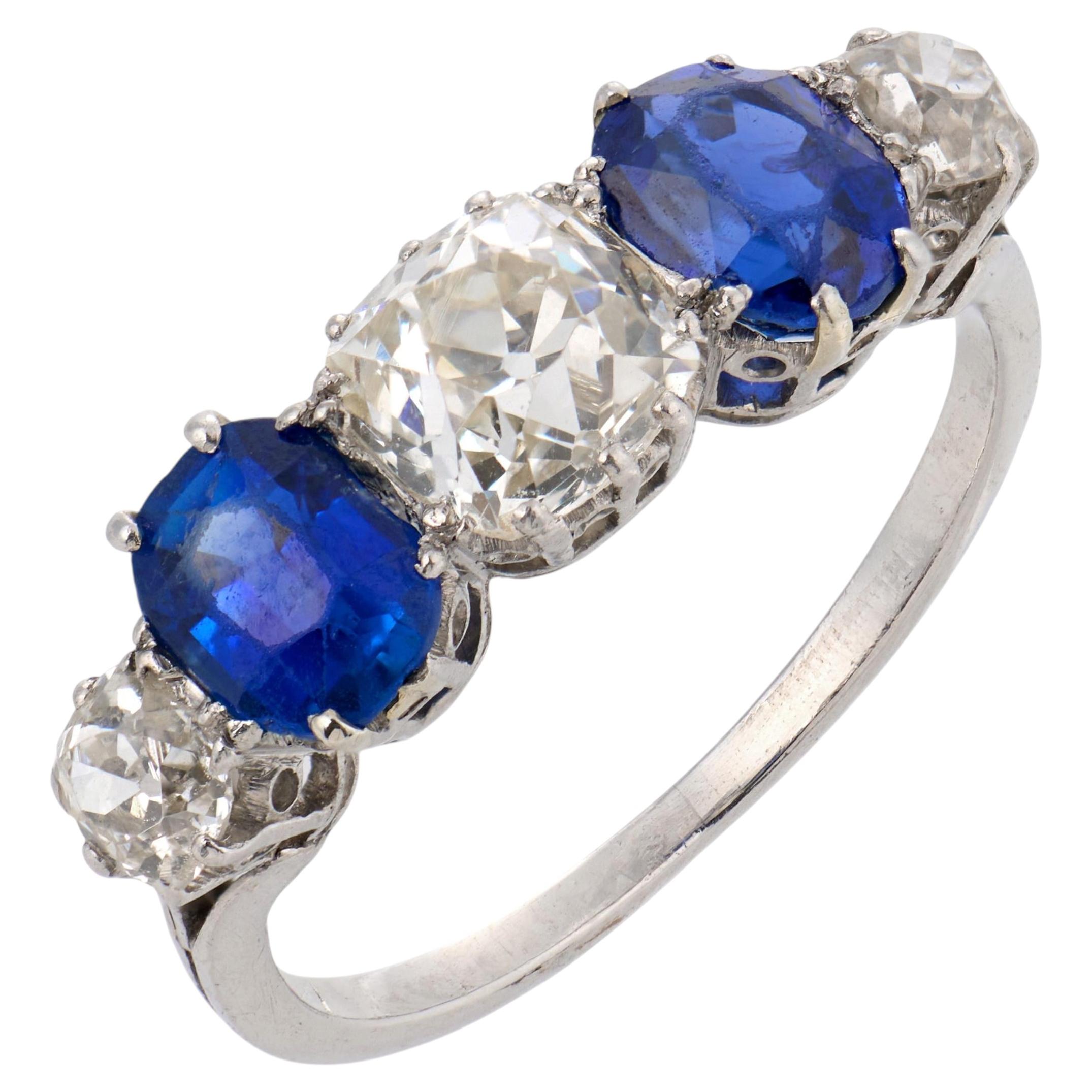 Ring aus Platin mit 5 Diamanten und Saphiren im edwardianischen Stil