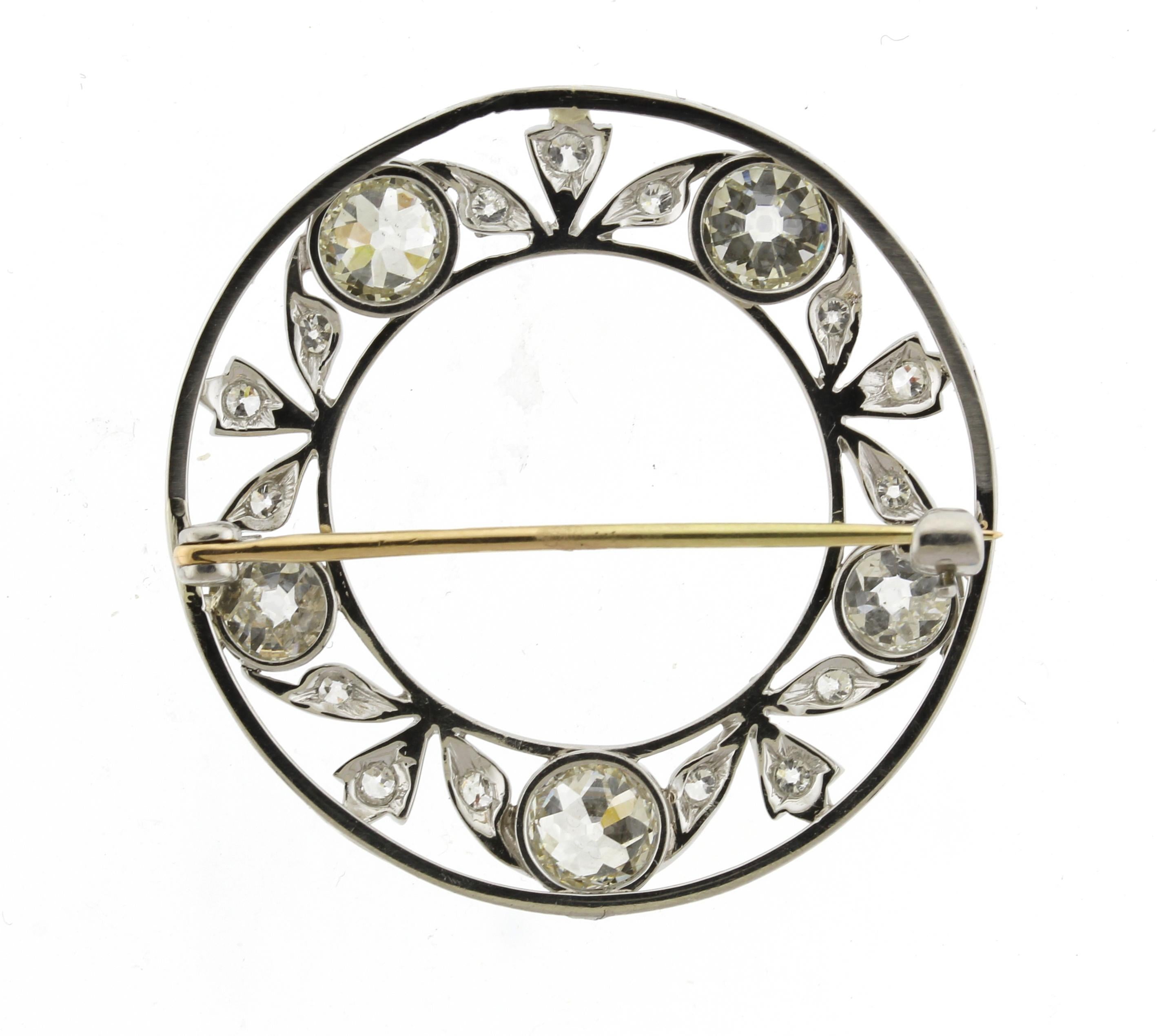 Edwardian Diamond Wreath Brooch In Good Condition For Sale In Bethesda, MD
