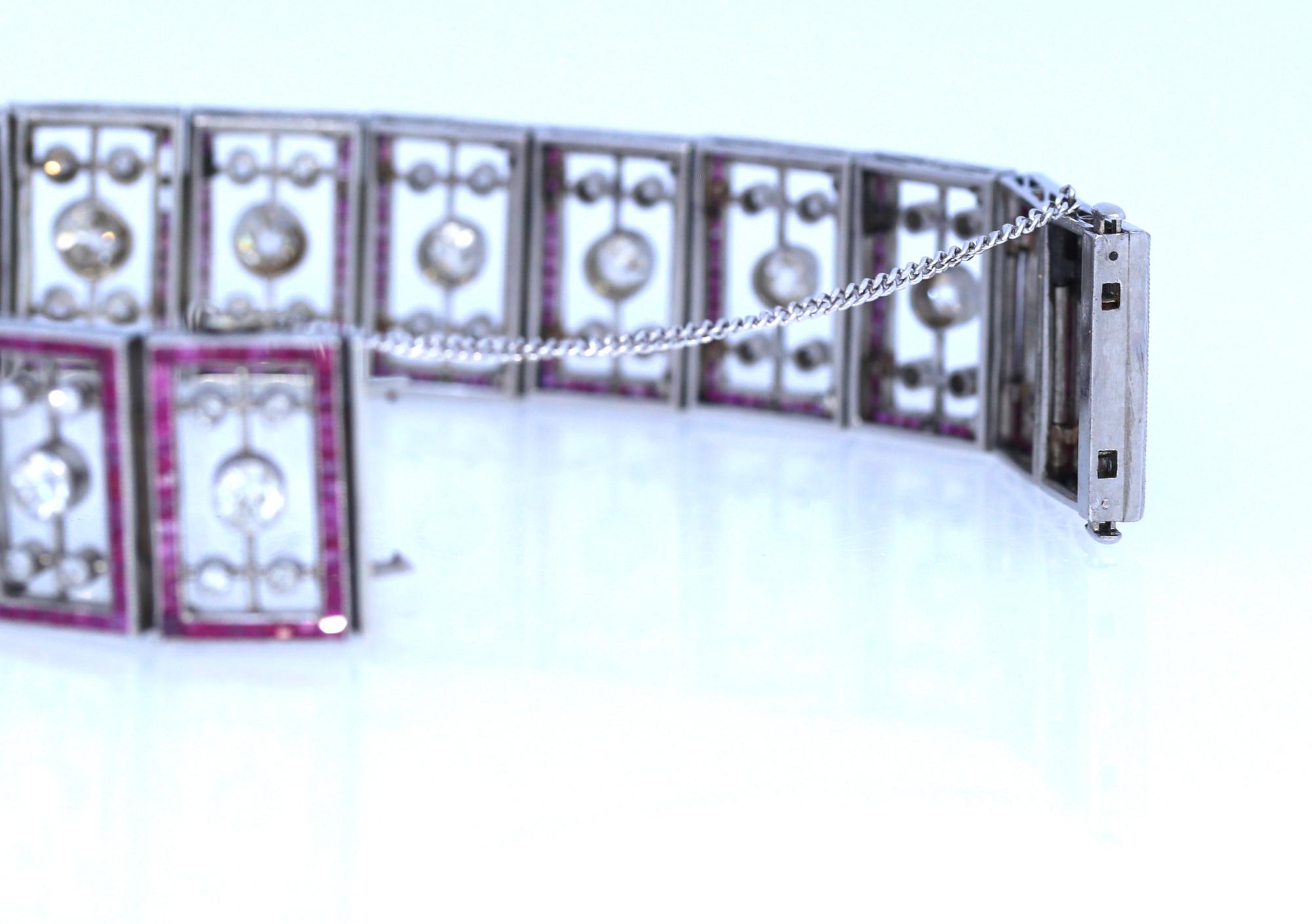 Edwardian 6.25 Carat Diamonds Rubies Art Deco Platinum Bracelet, 1920 2