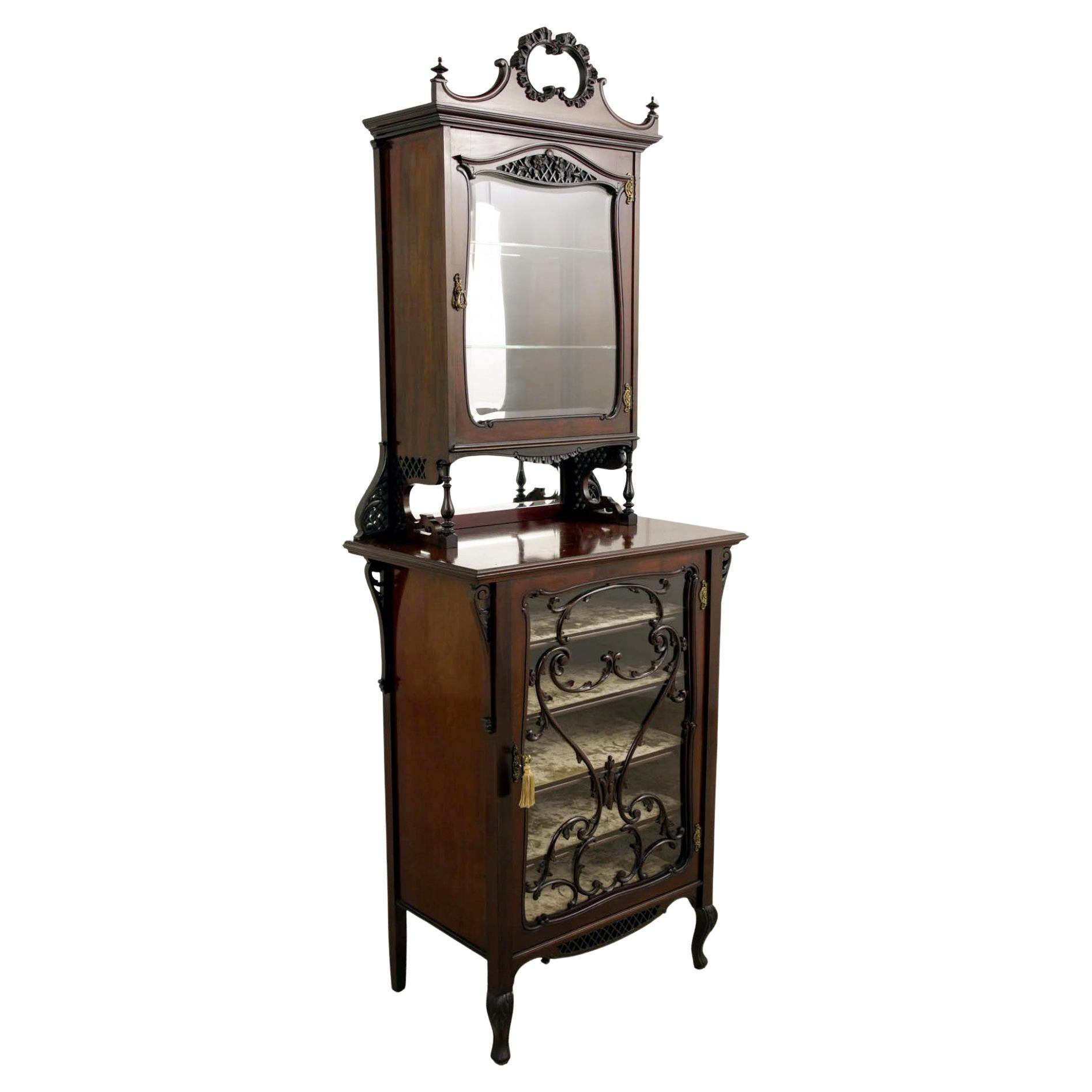 Cabinet d'exposition édouardien Coffre en acajou 1910