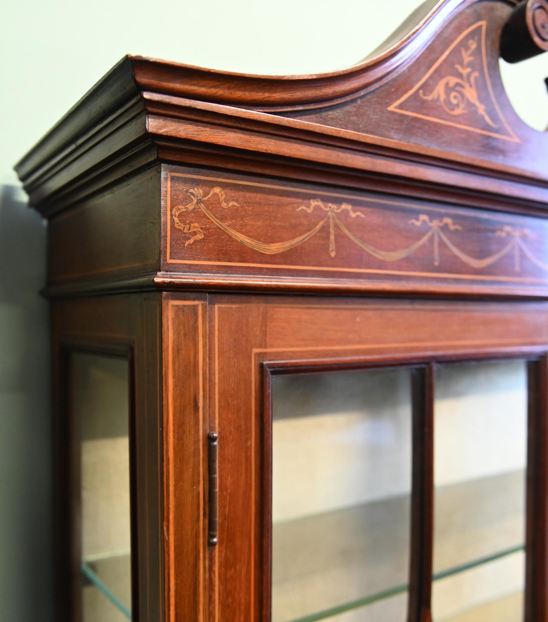 Edwardian Display Cabinet Mahogany Sheraton Inlay 1900 For Sale 1
