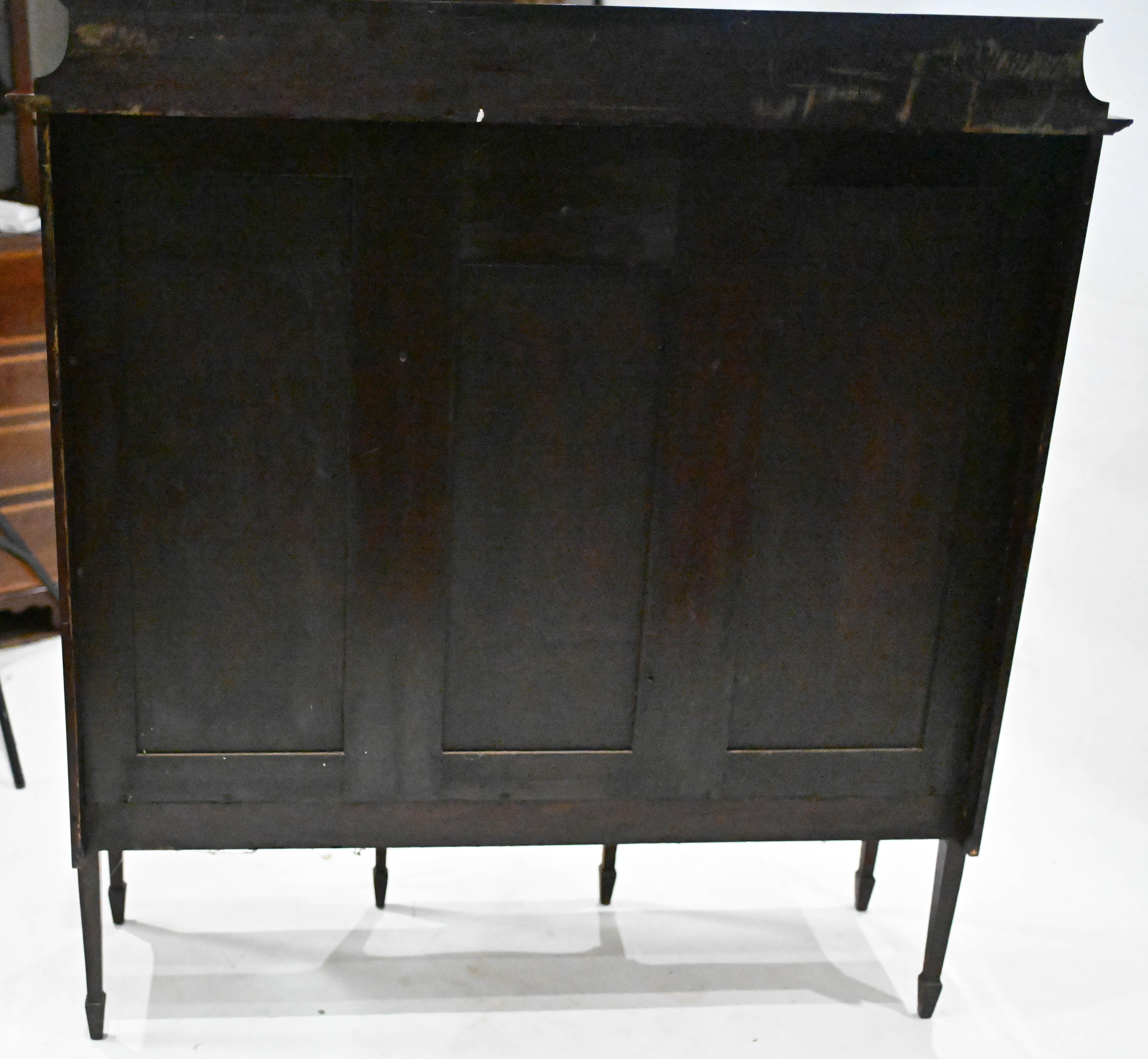 Edwardian Display Cabinet Vitrine Sheraton Mahogany Inlay 1910 For Sale 9
