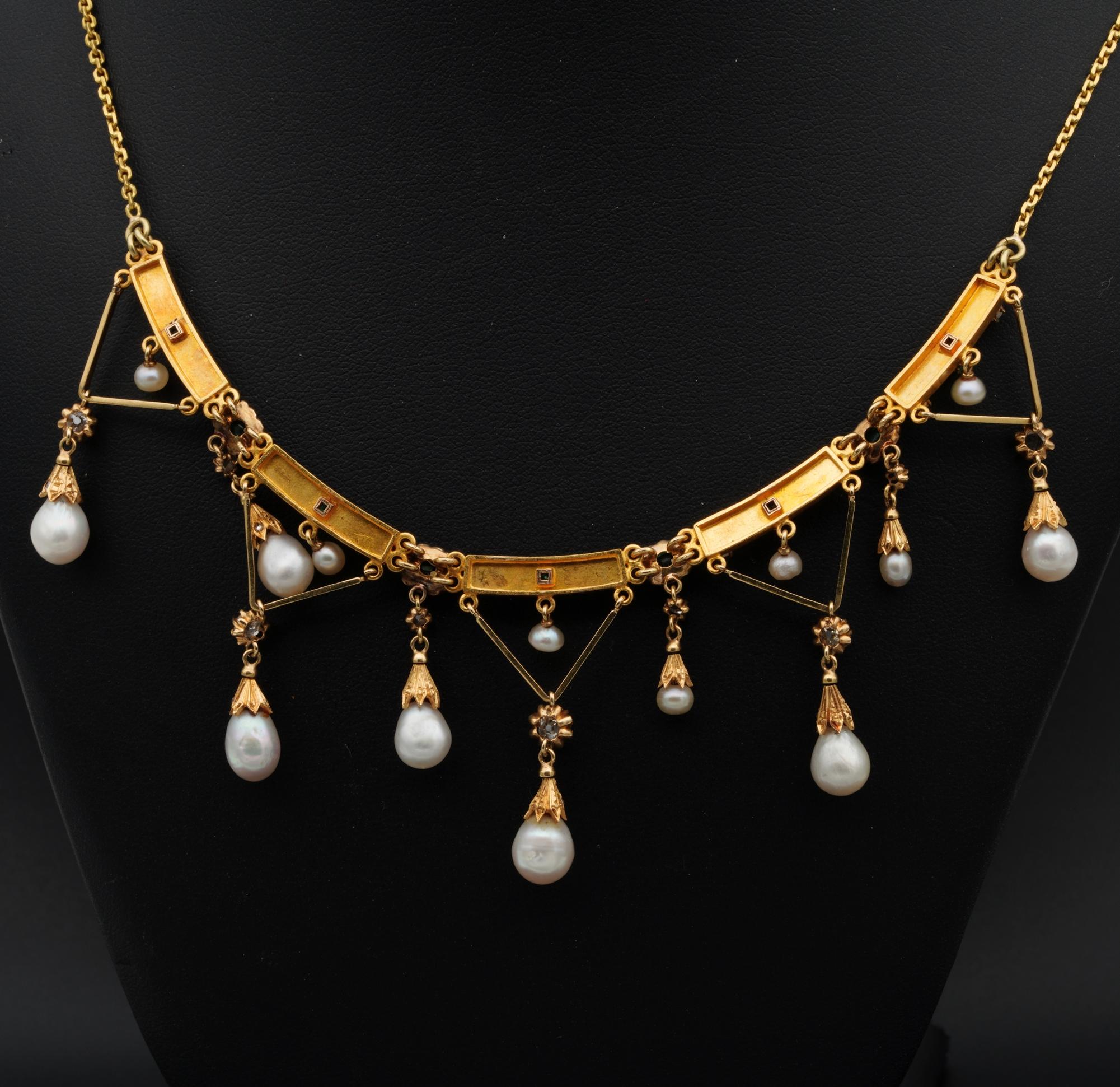 Frühe seltene Diamant-Perlen-Smaragd-Swag-Halskette im Edwardian-Stil im Angebot 2
