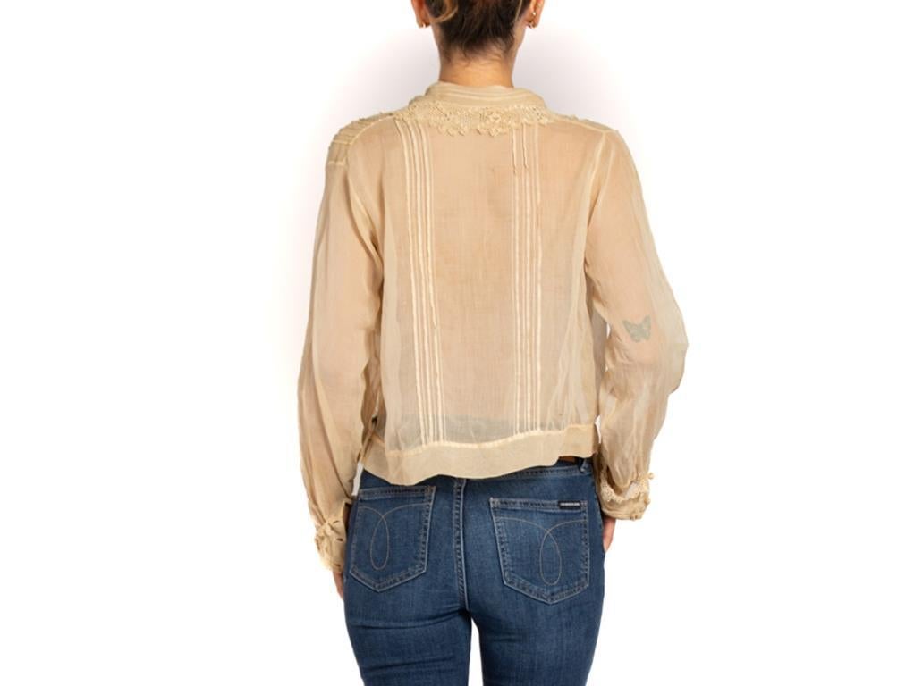 Ecrufarbene Voile-Bluse aus Bio-Baumwolle im edwardianischen Stil mit handgeschliffenem Besatz im Angebot 5