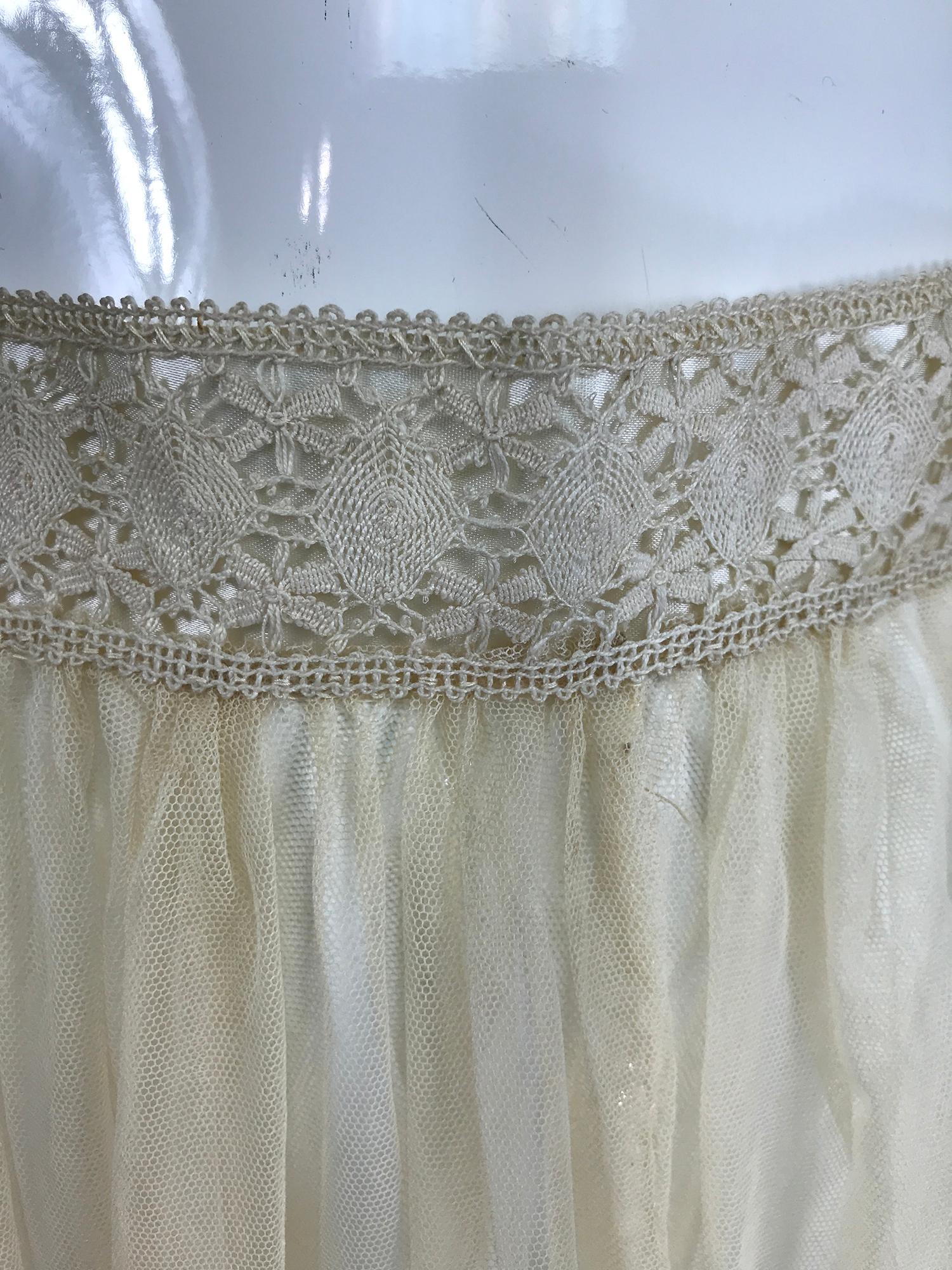Edwardian Ecru Satin Stitch Embroidered Tulle Skirt 1900s For Sale 5