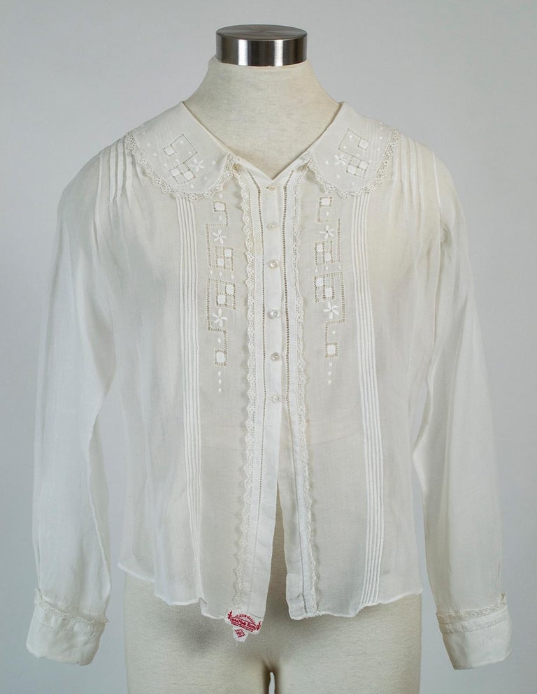 Edwardian Embroidered Batiste Pintuck Blouse, 1910s For Sale at 1stdibs