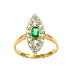 Edwardian Emerald and 0.8 Carat Diamond Gold Ring, circa 1915