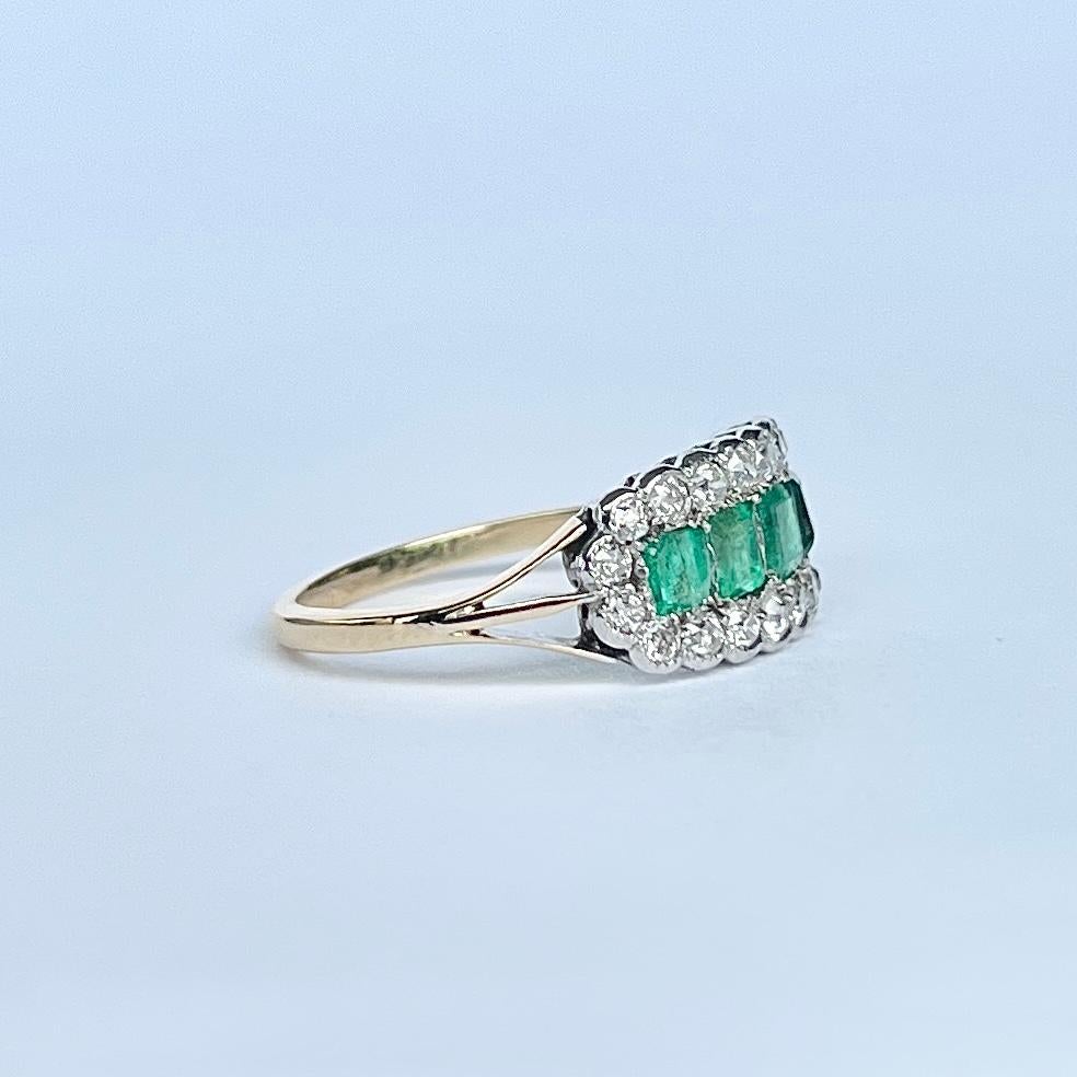 Edwardian Emerald and Diamond 18 Carat Gold Five-Stone Cluster Ring For Sale 1