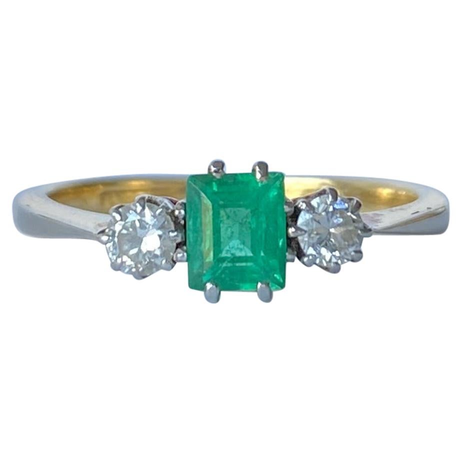 Edwardian Emerald and Diamond 18 Carat Gold Three-Stone Ring For Sale