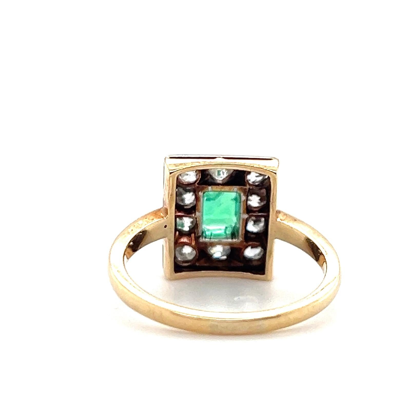 Edwardianischer Smaragd und Diamant Gold und Platin Statement Ring im Angebot 1
