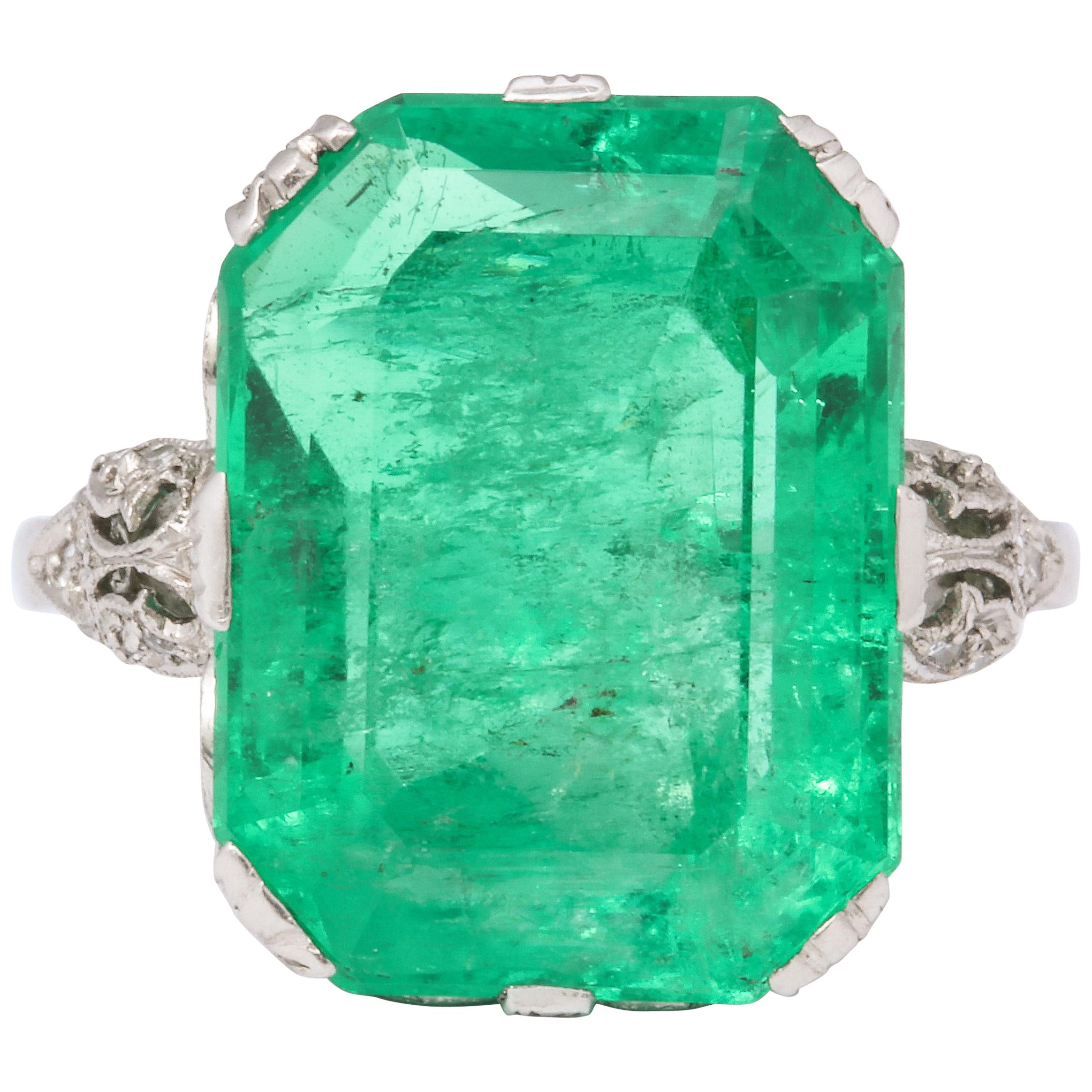 Edwardian Emerald Diamond Platinum Ring