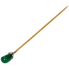 Edwardian Emerald Platinum Top and 18 Karat Yellow Gold Stick Pin Brooch