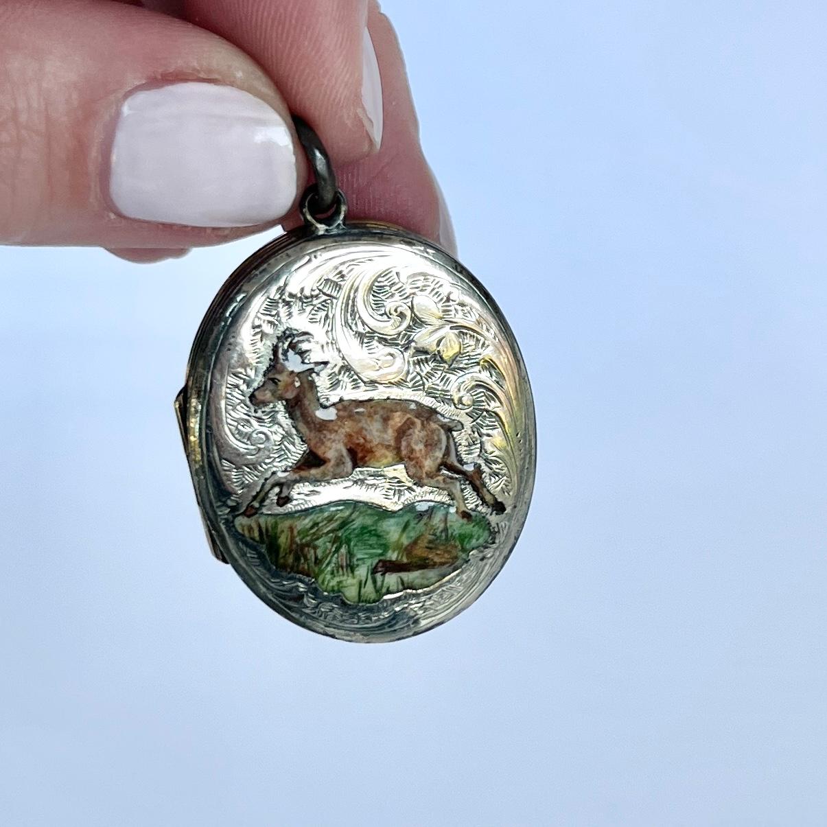 Medaglione commemorativo edoardiano in smalto e argento con ritratto di capra In condizioni buone in vendita a Chipping Campden, GB