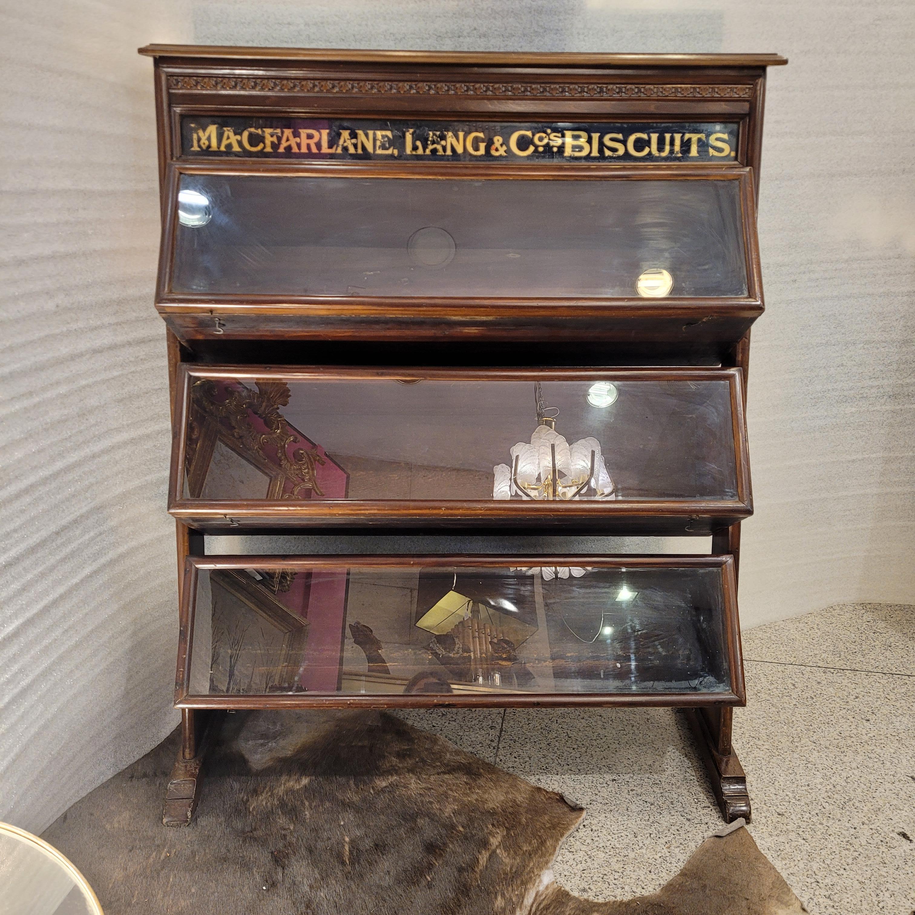 Edwardian English Biscuit Display Case / Display Cabinet Macfarlane Lang & Co For Sale 2